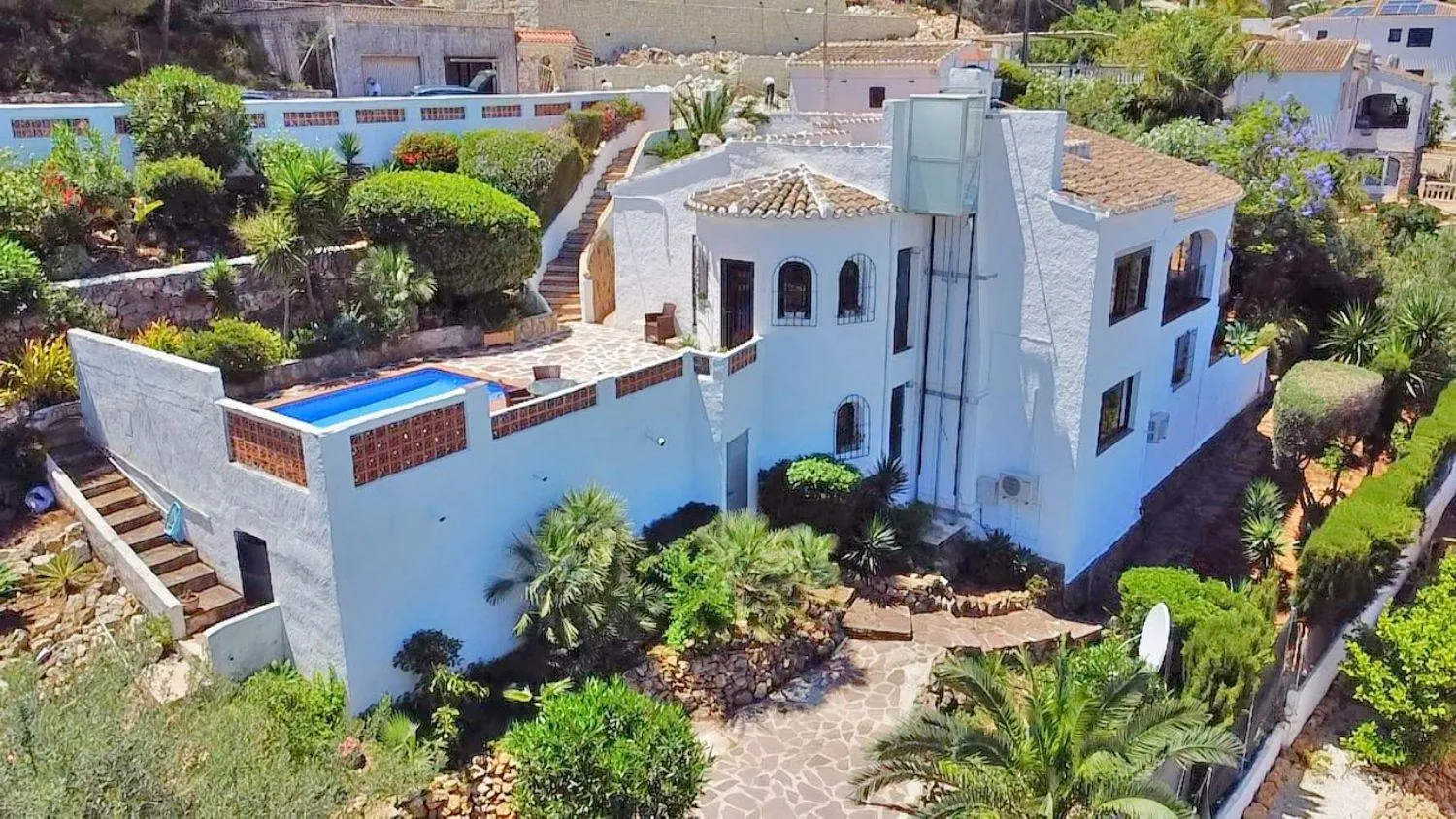 4561 - Impresionantes vistas al mar, con apartamento de invitados