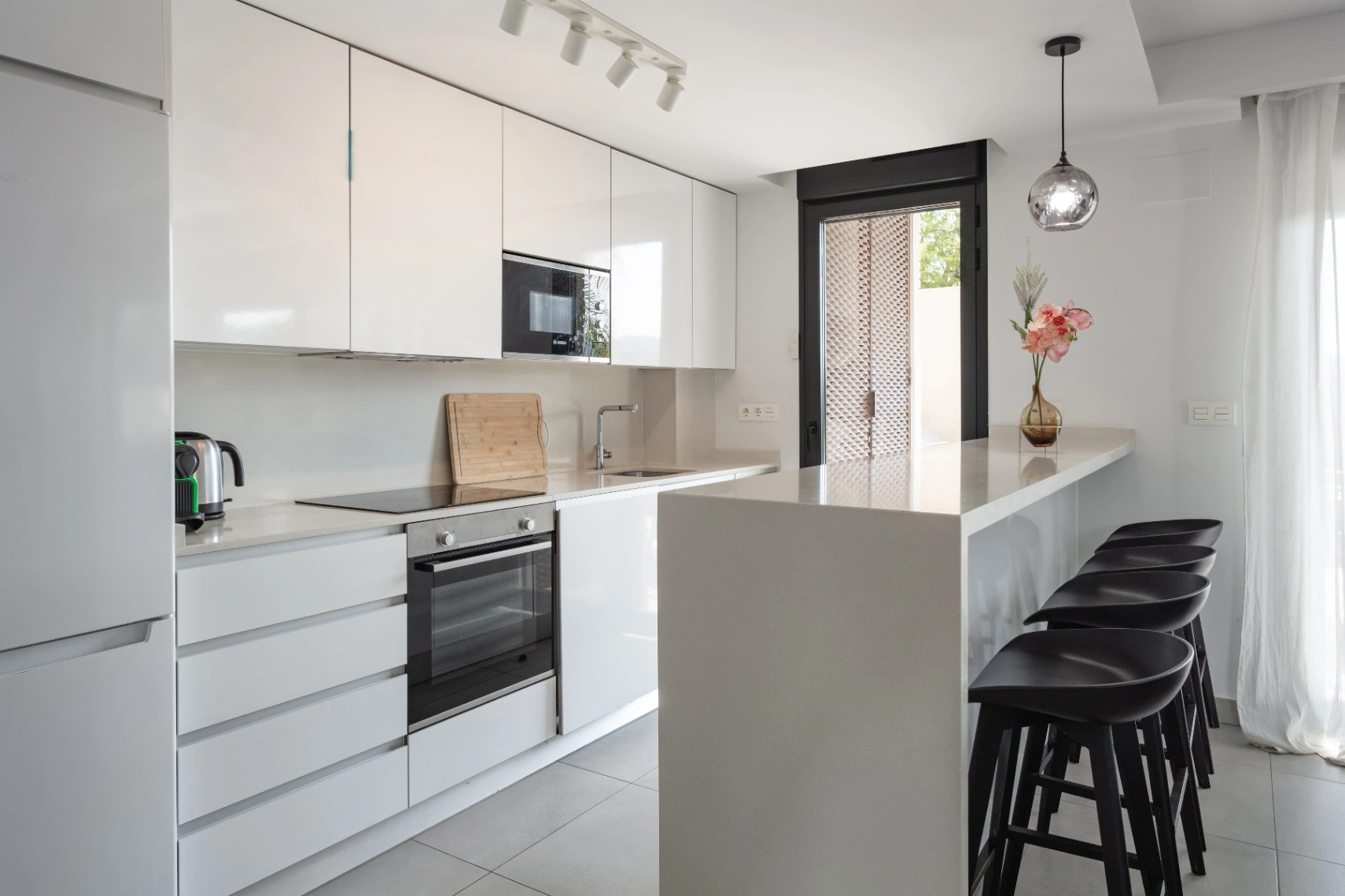 CR1055 - Planta baja con encanto a escasos 350 metros del mar en Jávea