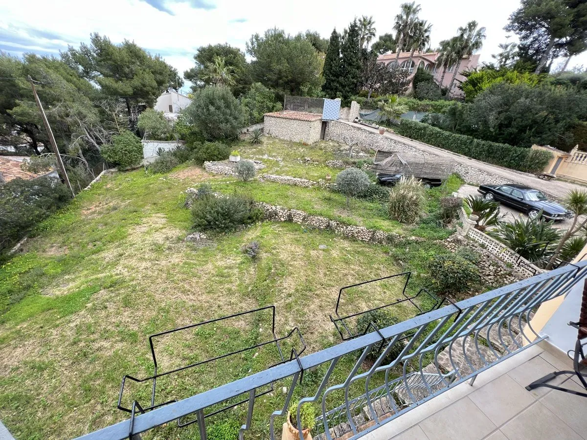 4505 - Villa cerca de la playa con vistas al mar en Jávea