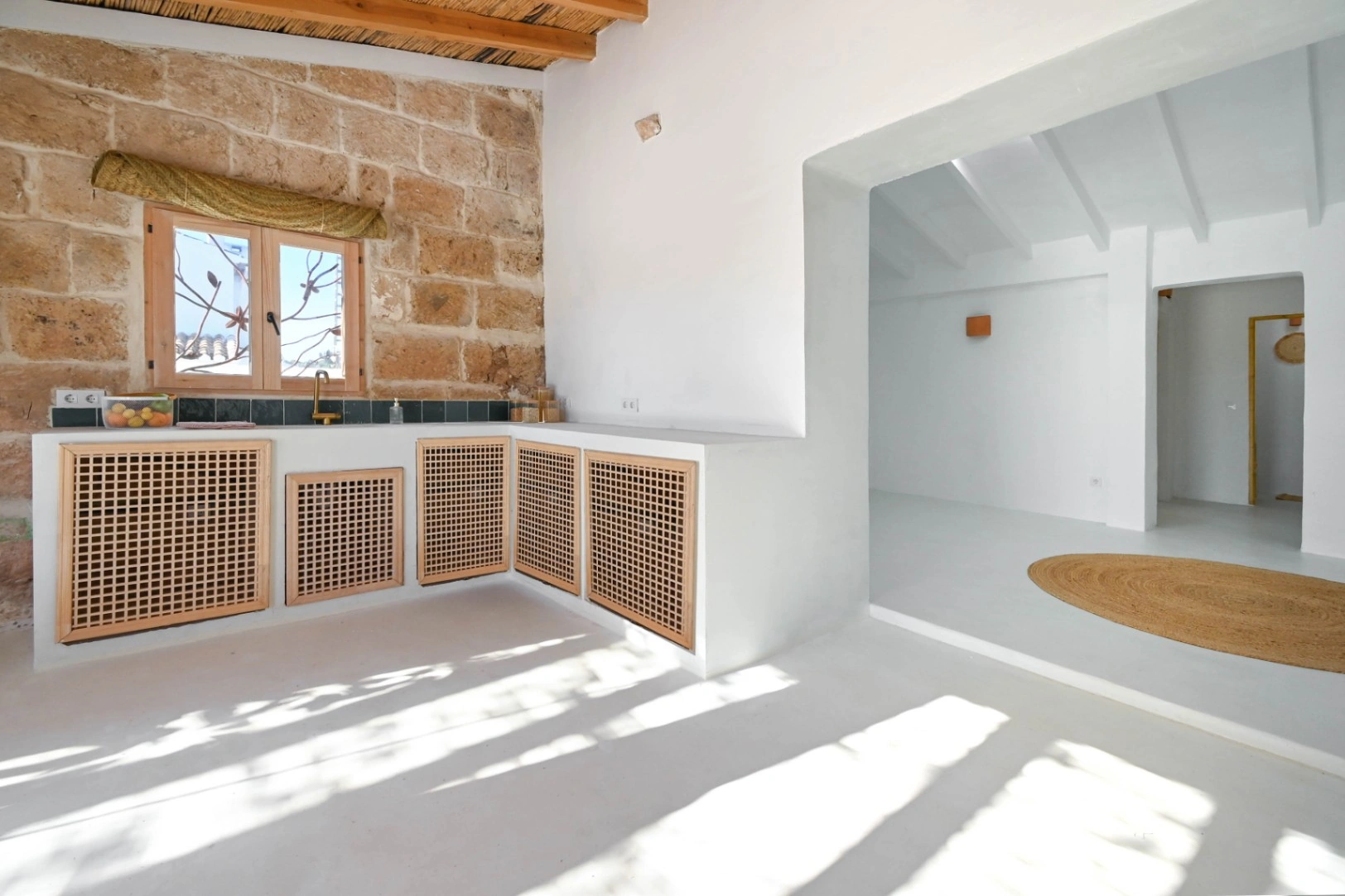 CR1040 - Ibizan-style villa in the Montgó area, Jávea