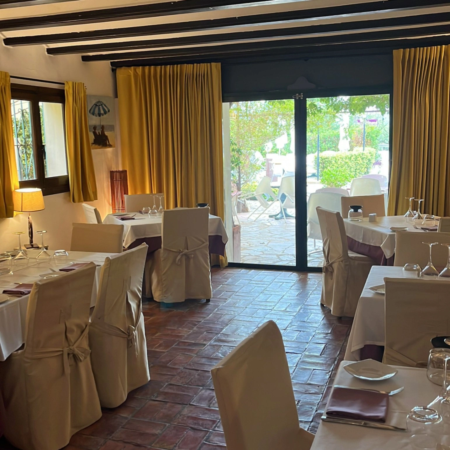 4853 - Restaurante consolidado + vivienda arriba – Jávea (Costa Blanca Norte)