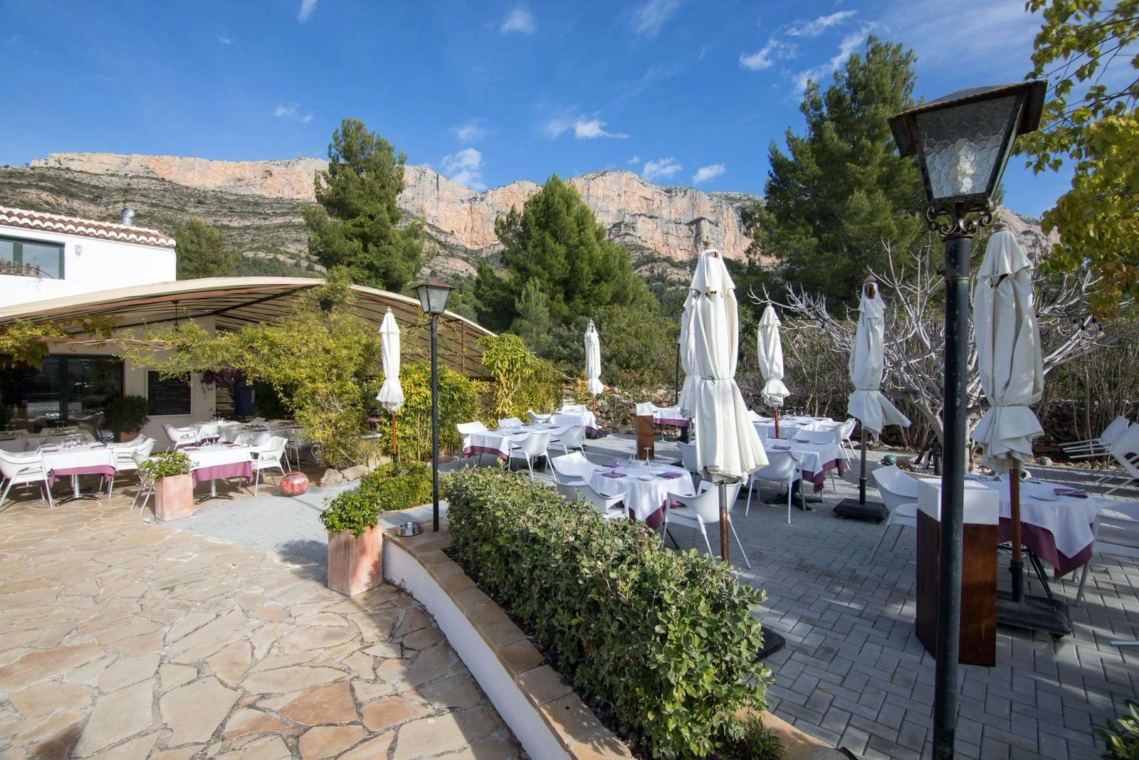 Restaurante consolidado + vivienda arriba – Jávea (Costa Blanca Norte)...