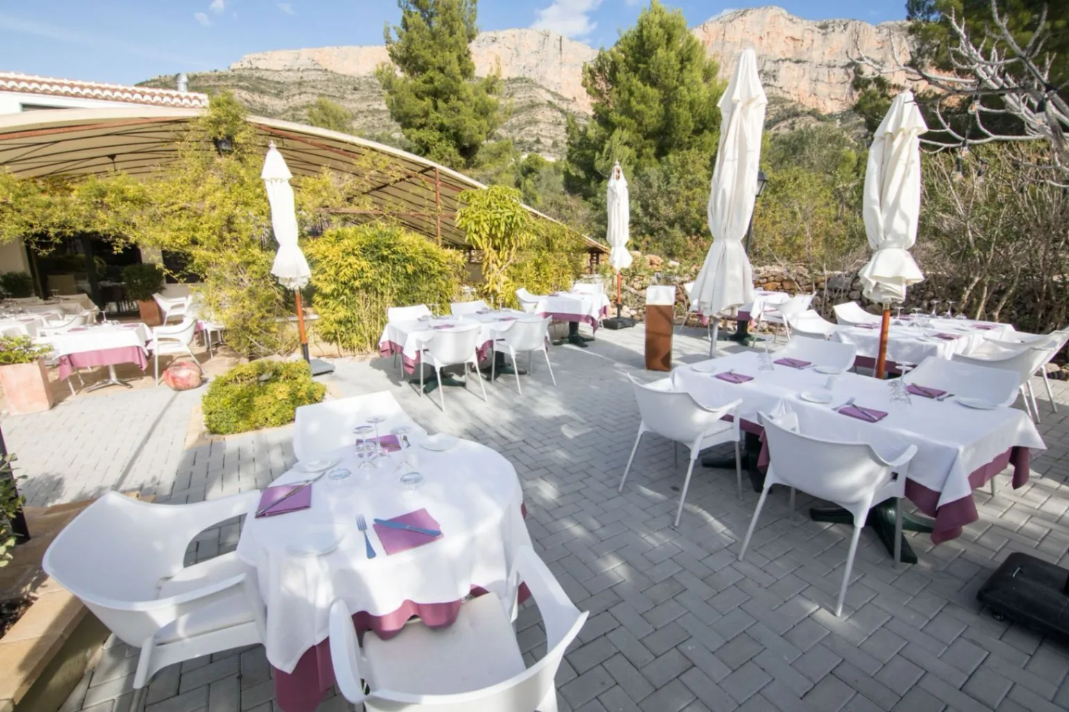 4853 - Restaurante consolidado + vivienda arriba – Jávea (Costa Blanca Norte)