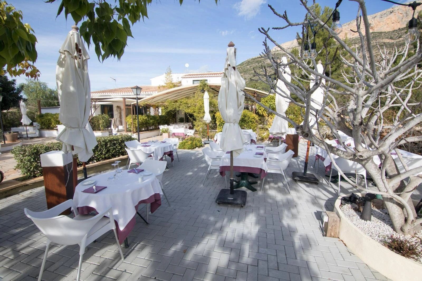 4853 - Restaurante consolidado + vivienda arriba – Jávea (Costa Blanca Norte)