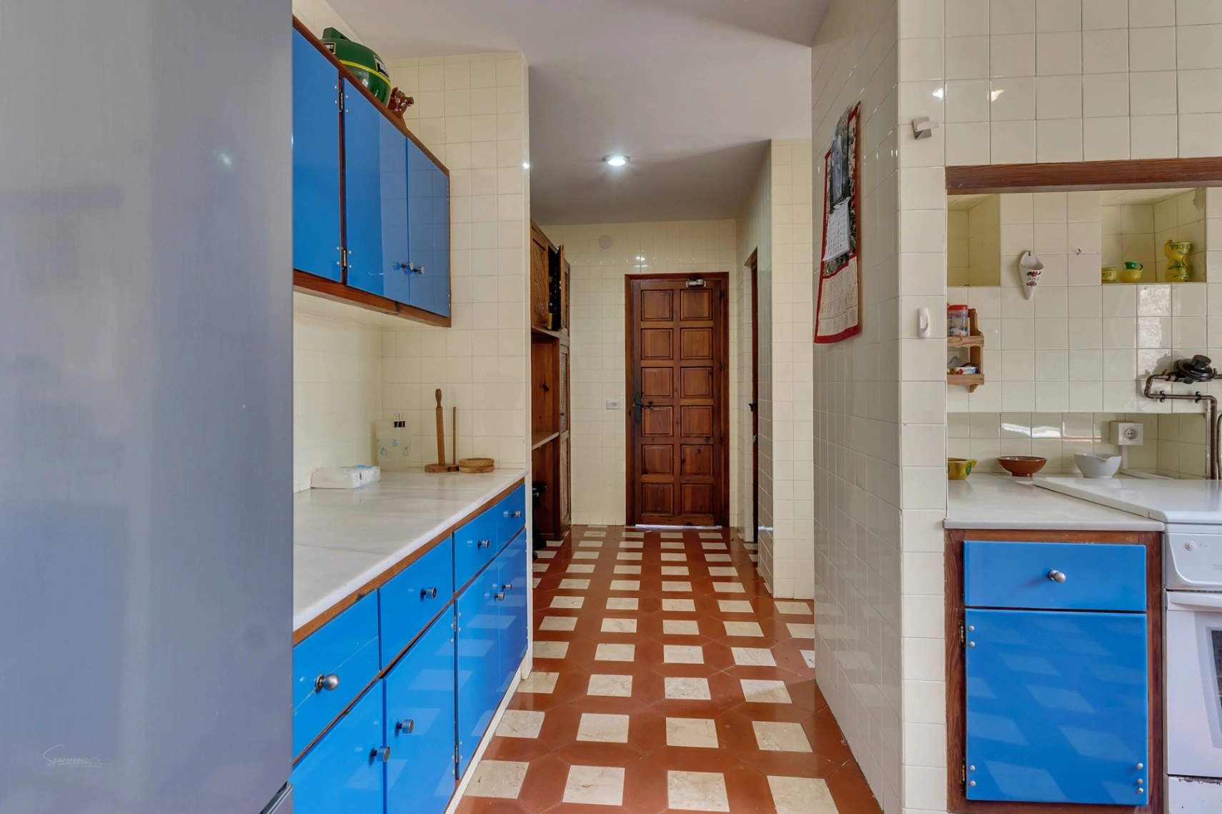 4731 - Villa en primera línea del mar con pista de tenis y piscina, Jávea