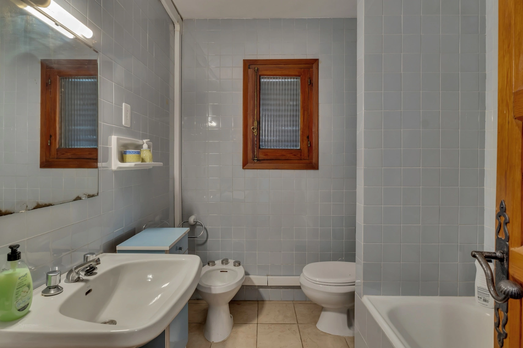 4731 - Villa en primera línea del mar con pista de tenis y piscina, Jávea