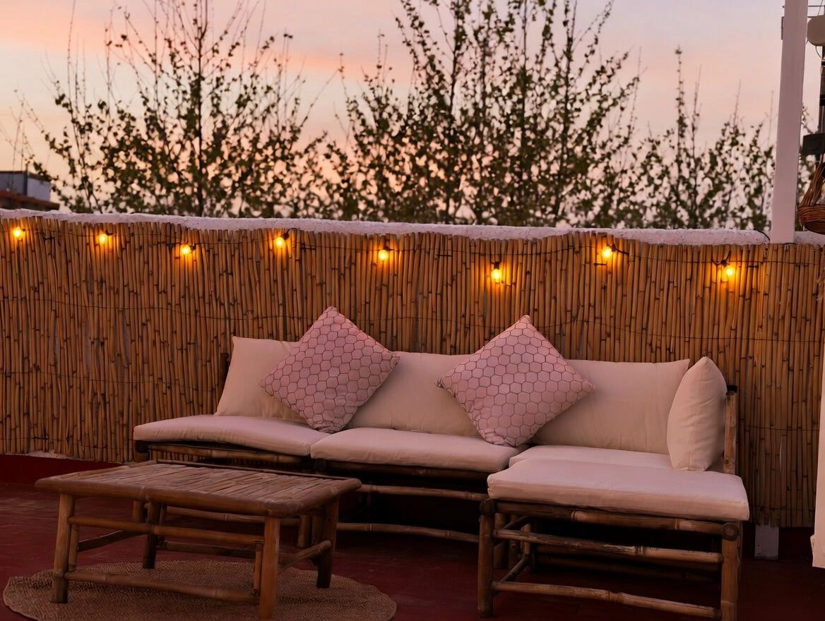 4843 - Bonito apartamento adosado reformado a tan solo 350M de la playa, con gran terraza