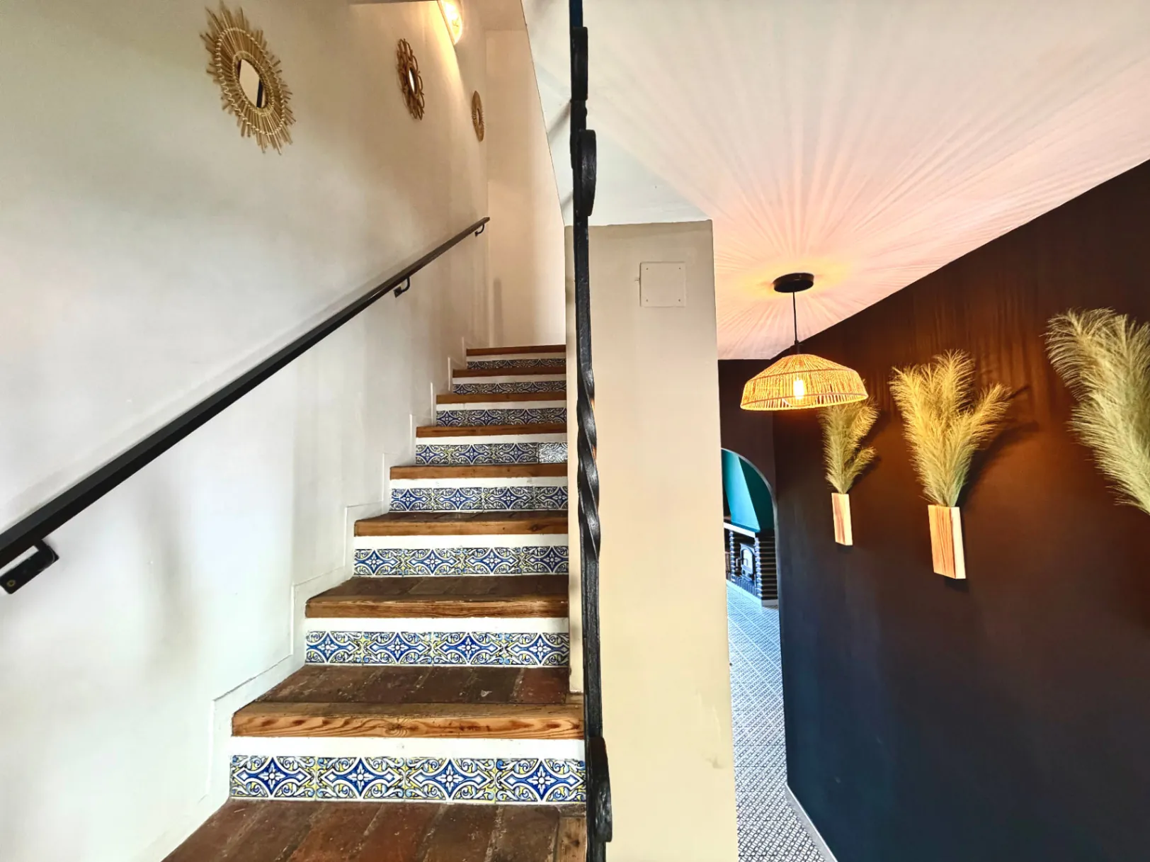 4843 - Bonito apartamento adosado reformado a tan solo 350M de la playa, con gran terraza