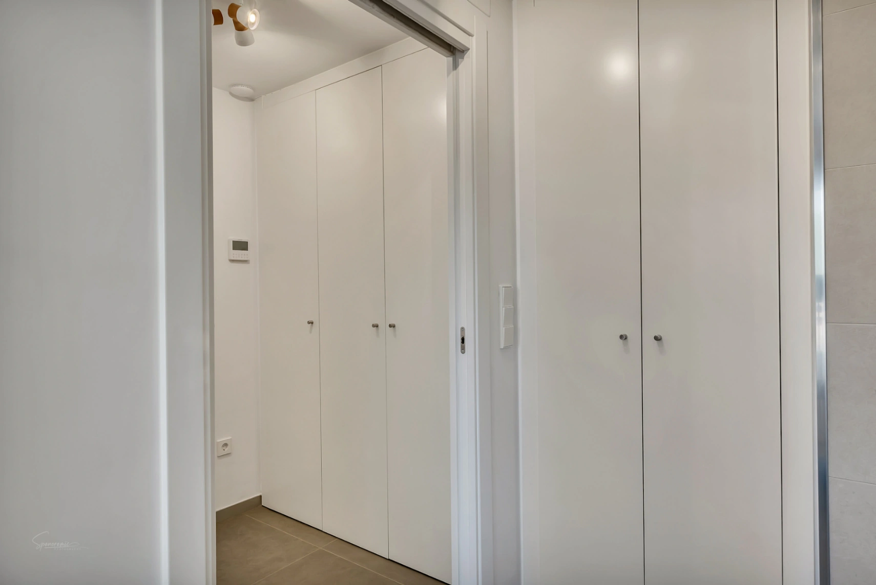 4775 - Moderno apartamento de 3 habitaciones con gran terraza