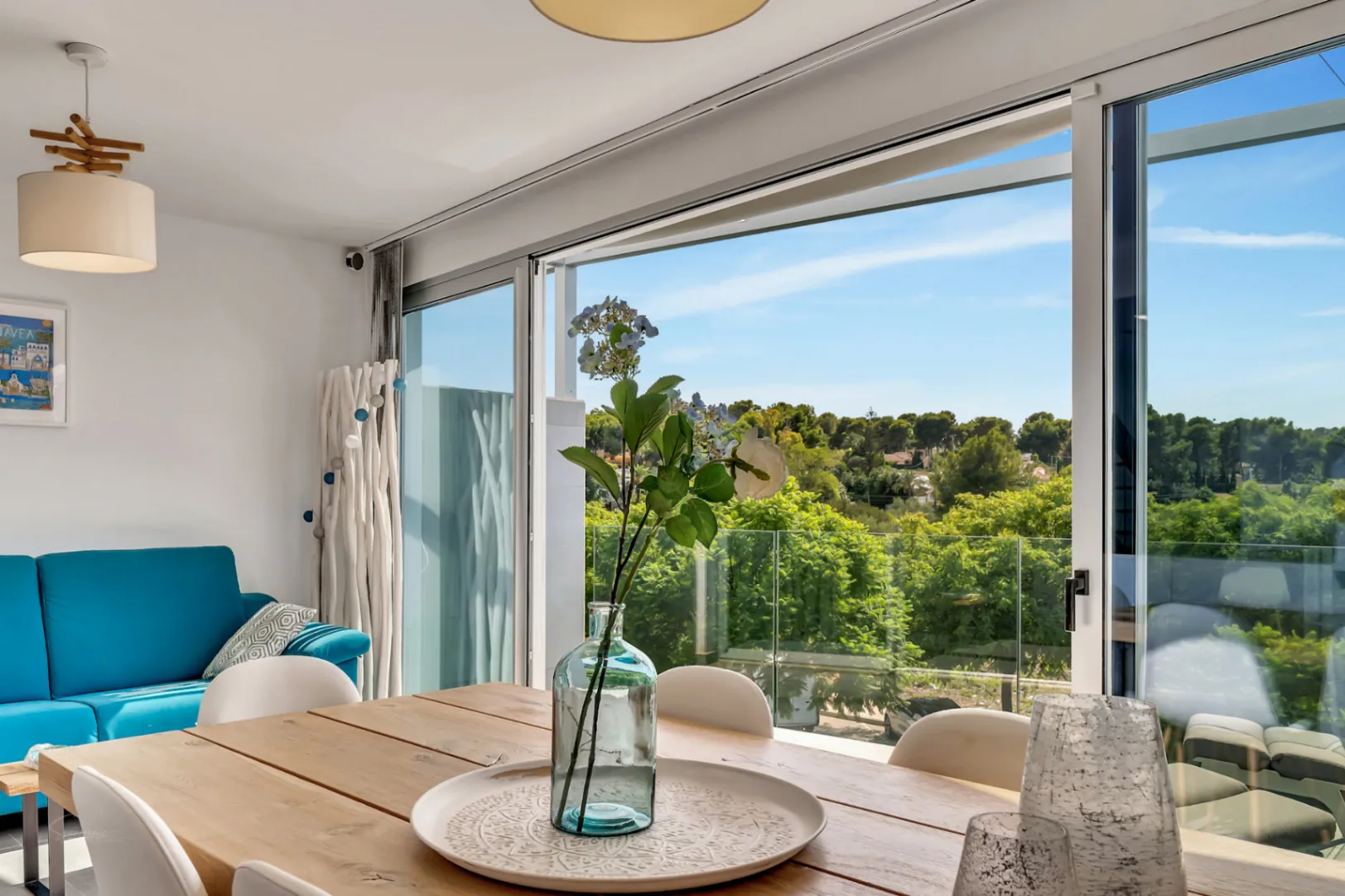 4775 - Moderno apartamento de 3 habitaciones con gran terraza