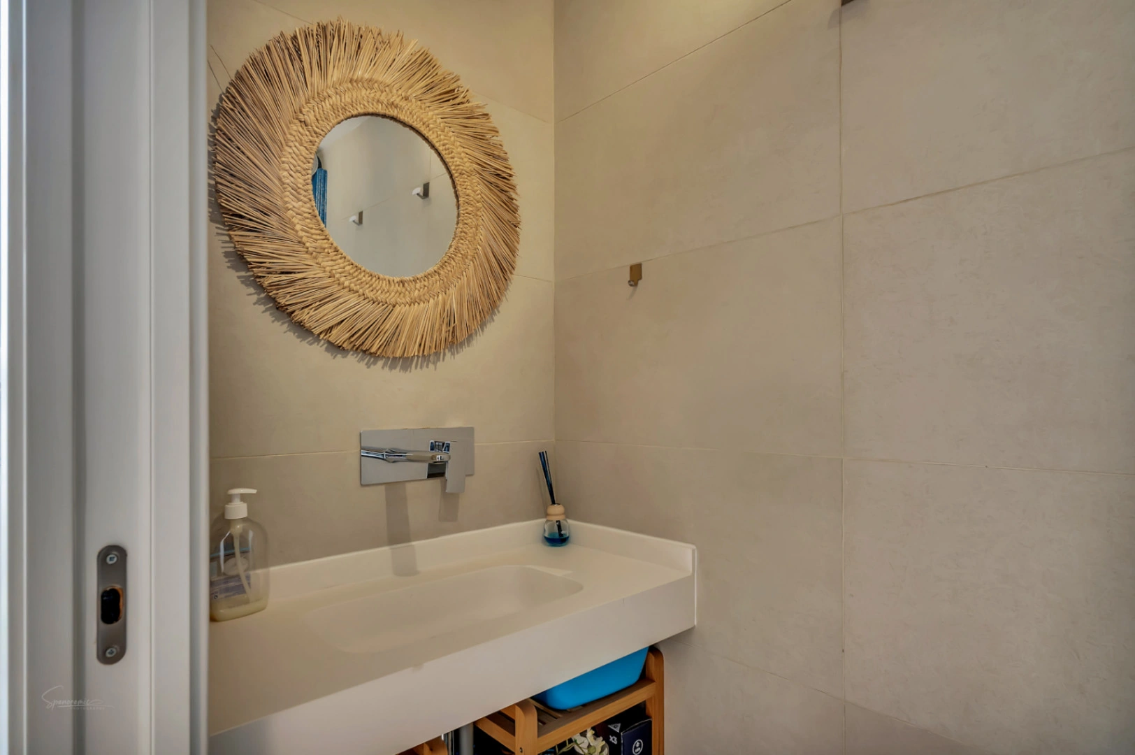 4775 - Moderno apartamento de 3 habitaciones con gran terraza