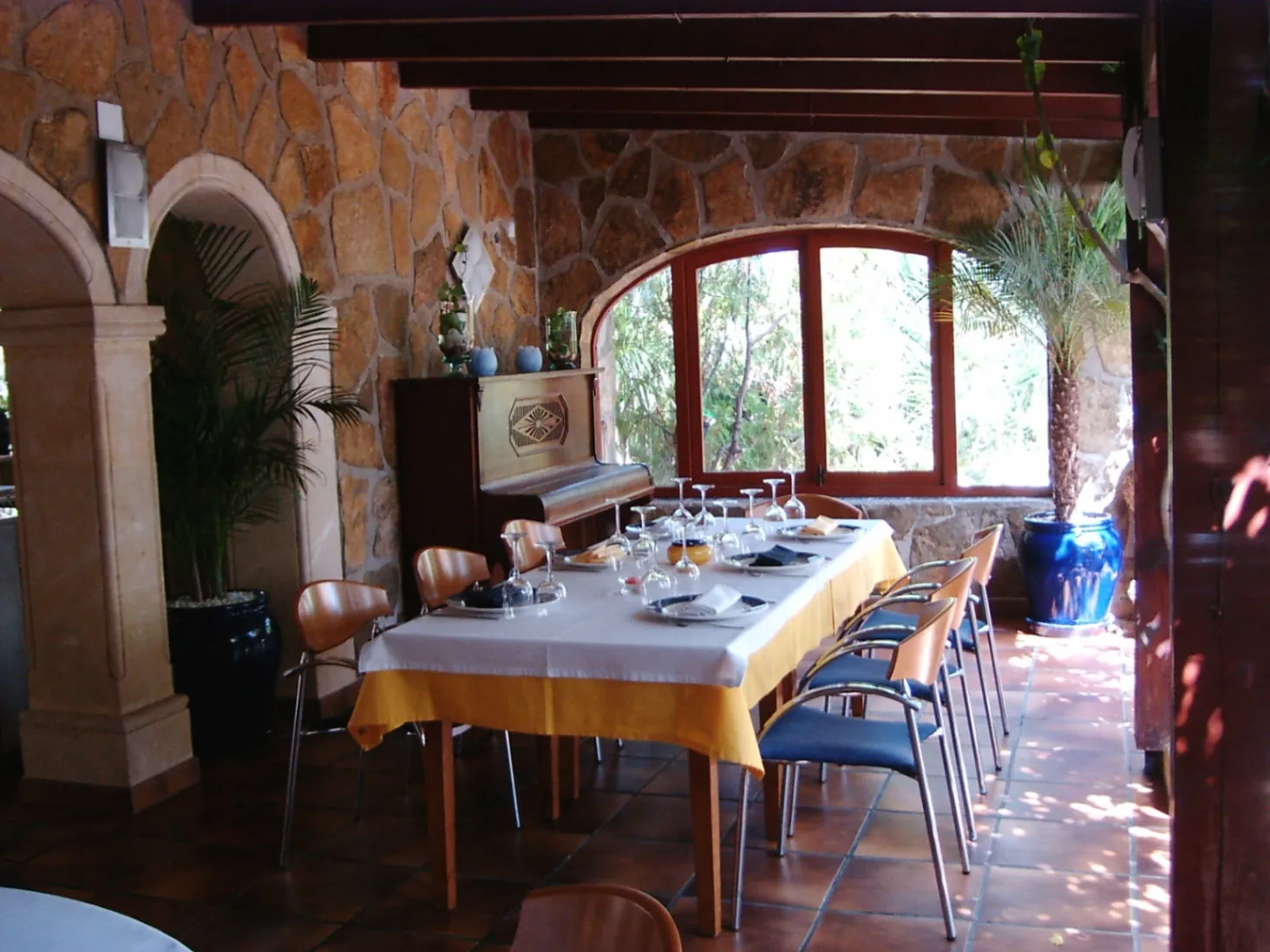 CR456327 - RESTAURANTE/ HOTEL Y VIVIENDA