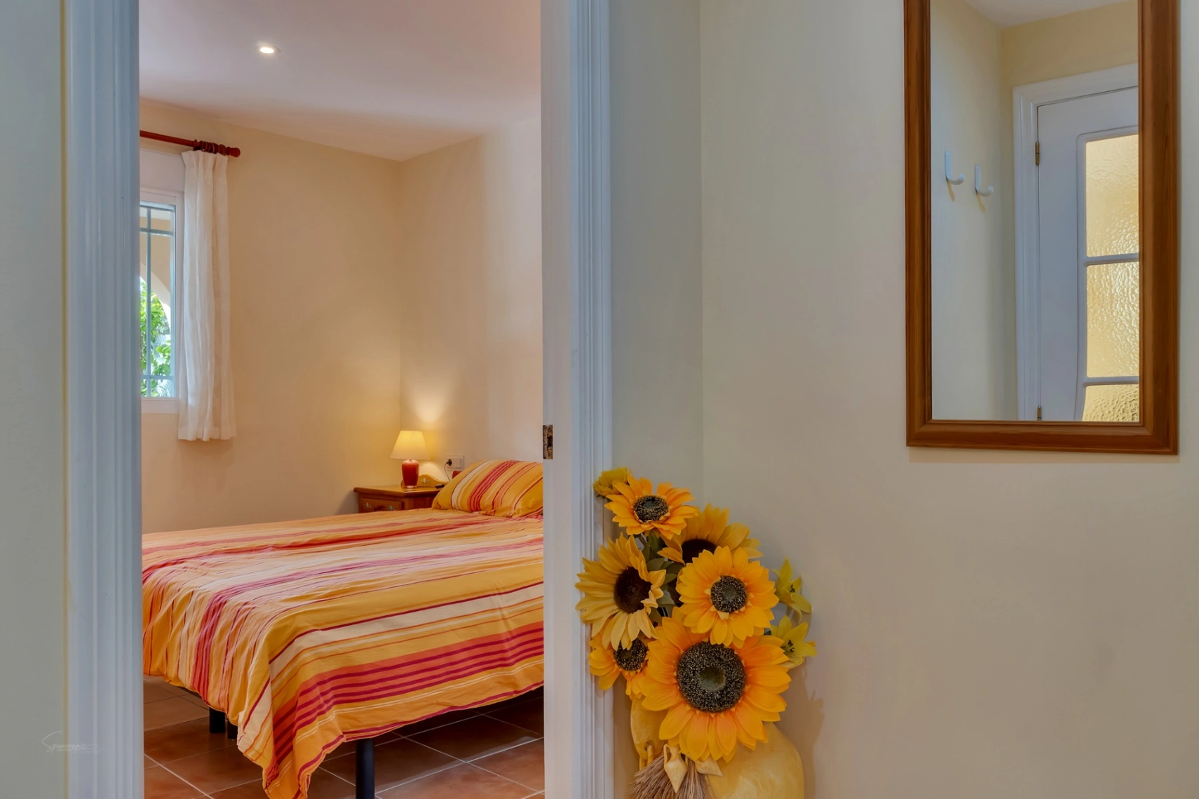 4791 - Apartamento con gran terraza a tan solo 50 Metros de la playa