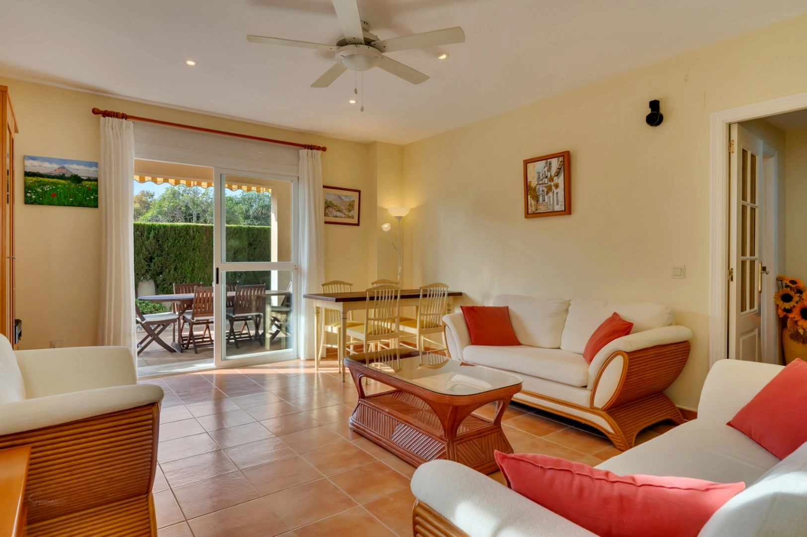 4791 - Apartamento con gran terraza a tan solo 50 Metros de la playa
