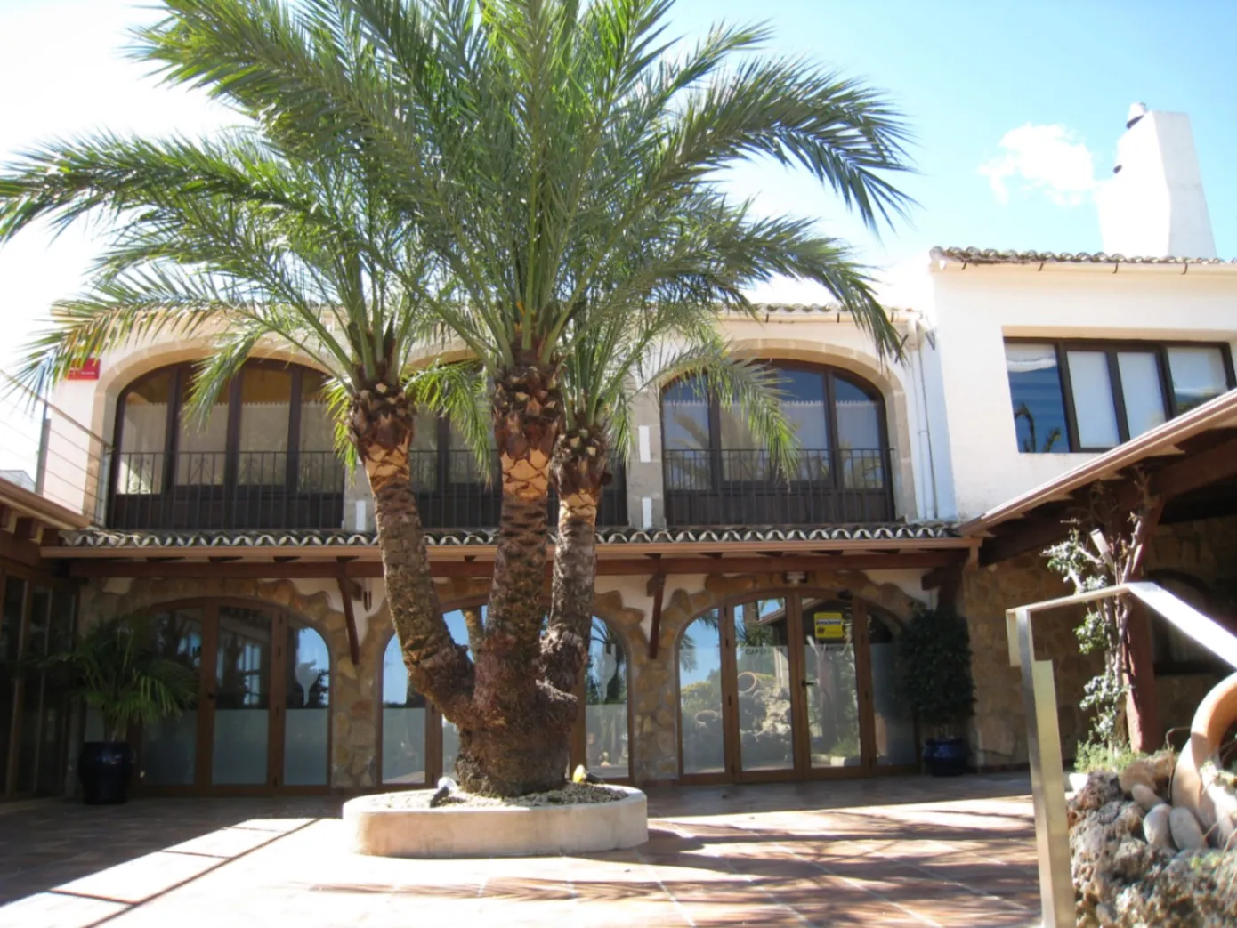 CR456327 - RESTAURANTE/ HOTEL Y VIVIENDA
