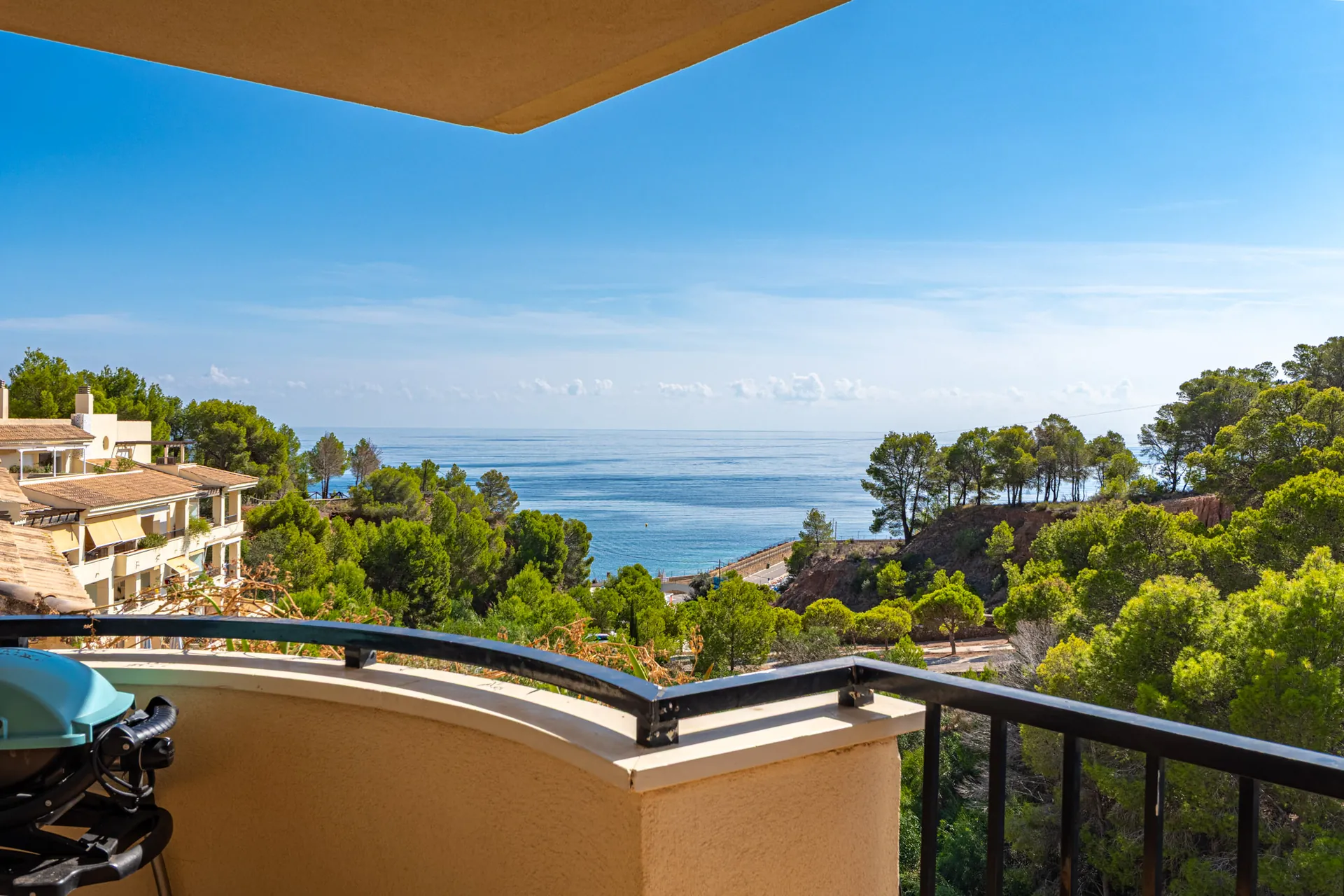 CRCB96493 - Dúplex ático con vistas panorámicas al mar y a la montaña en venta en Altea