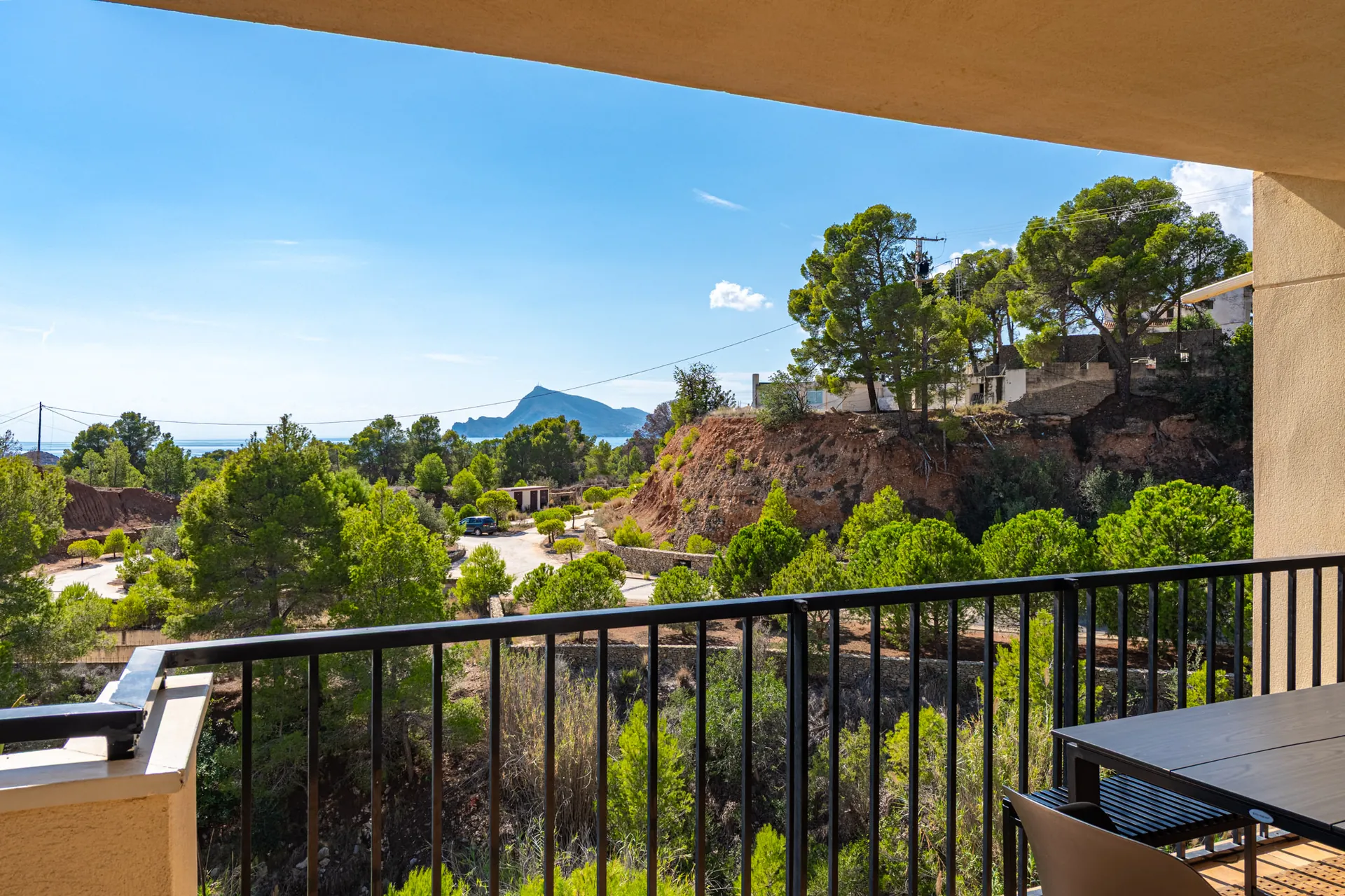 CRCB96493 - Dúplex ático con vistas panorámicas al mar y a la montaña en venta en Altea