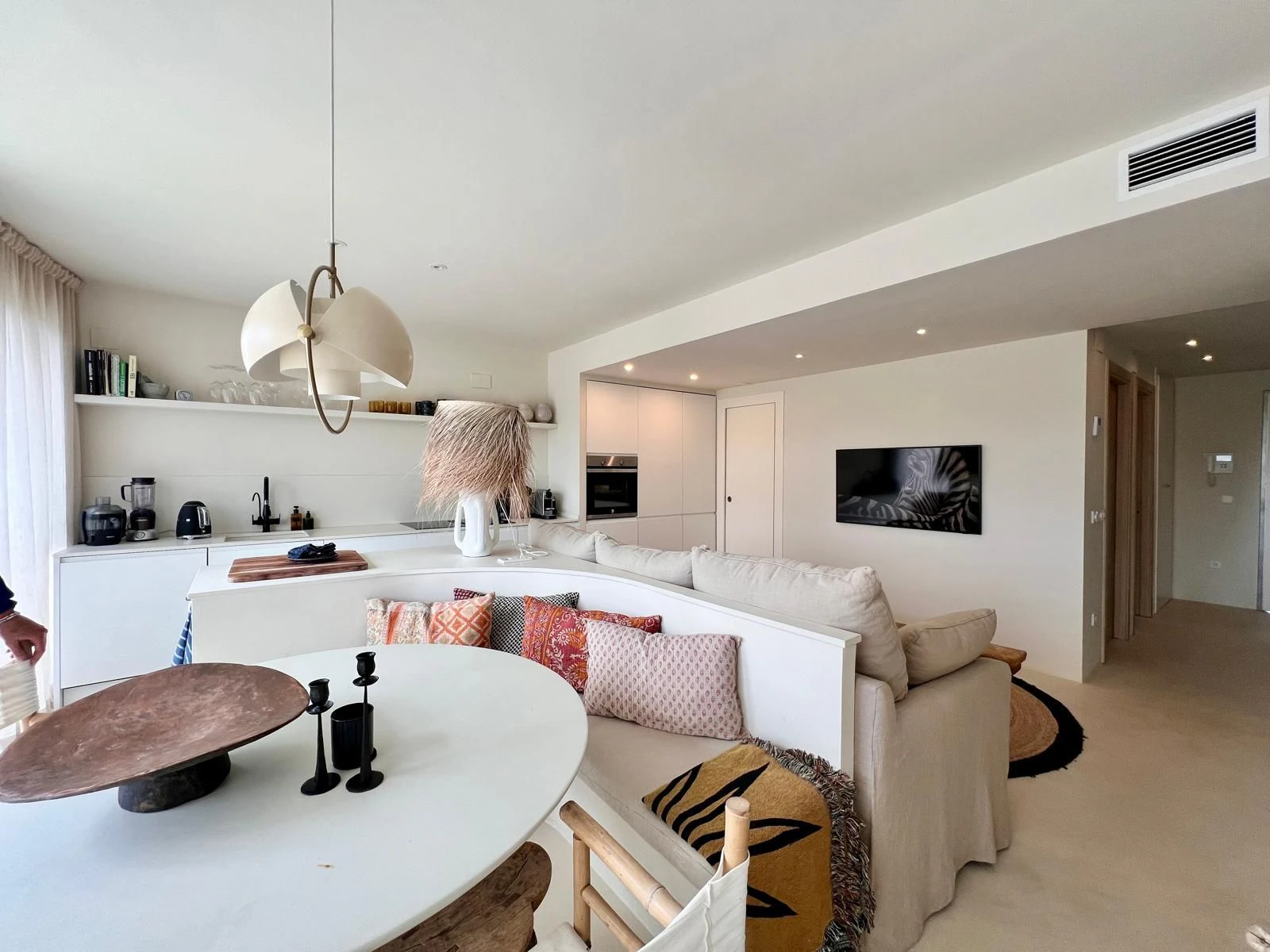 CRGG140353 - Moderno Apartamento de Tres Dormitorios con Gran Terraza y Piscina- A Pasos de la Playa del Arenal