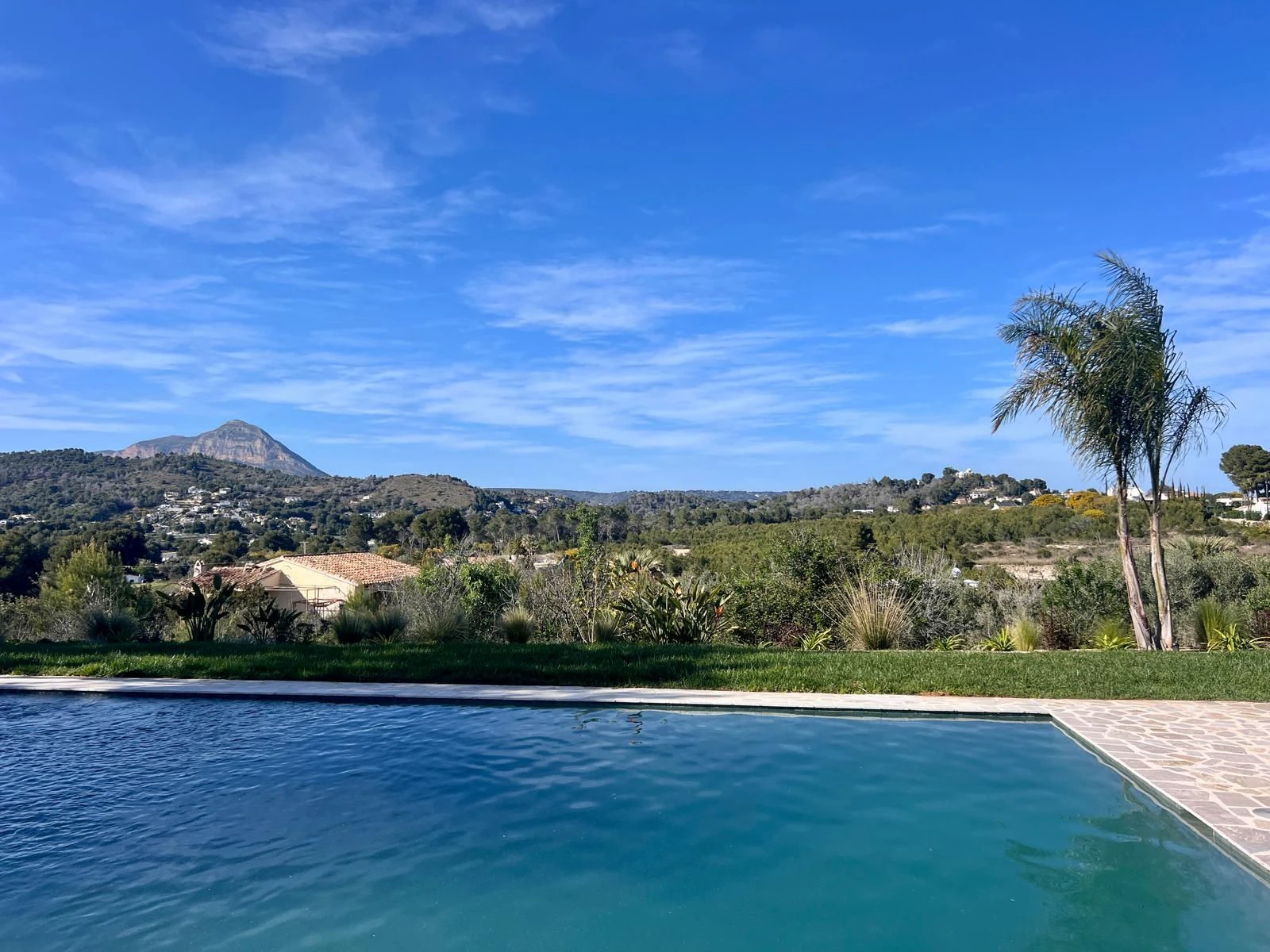 CRGG391763 - Villa de lujo llave en mano con un diseño elegante y unos espacios exteriores excepcionales
