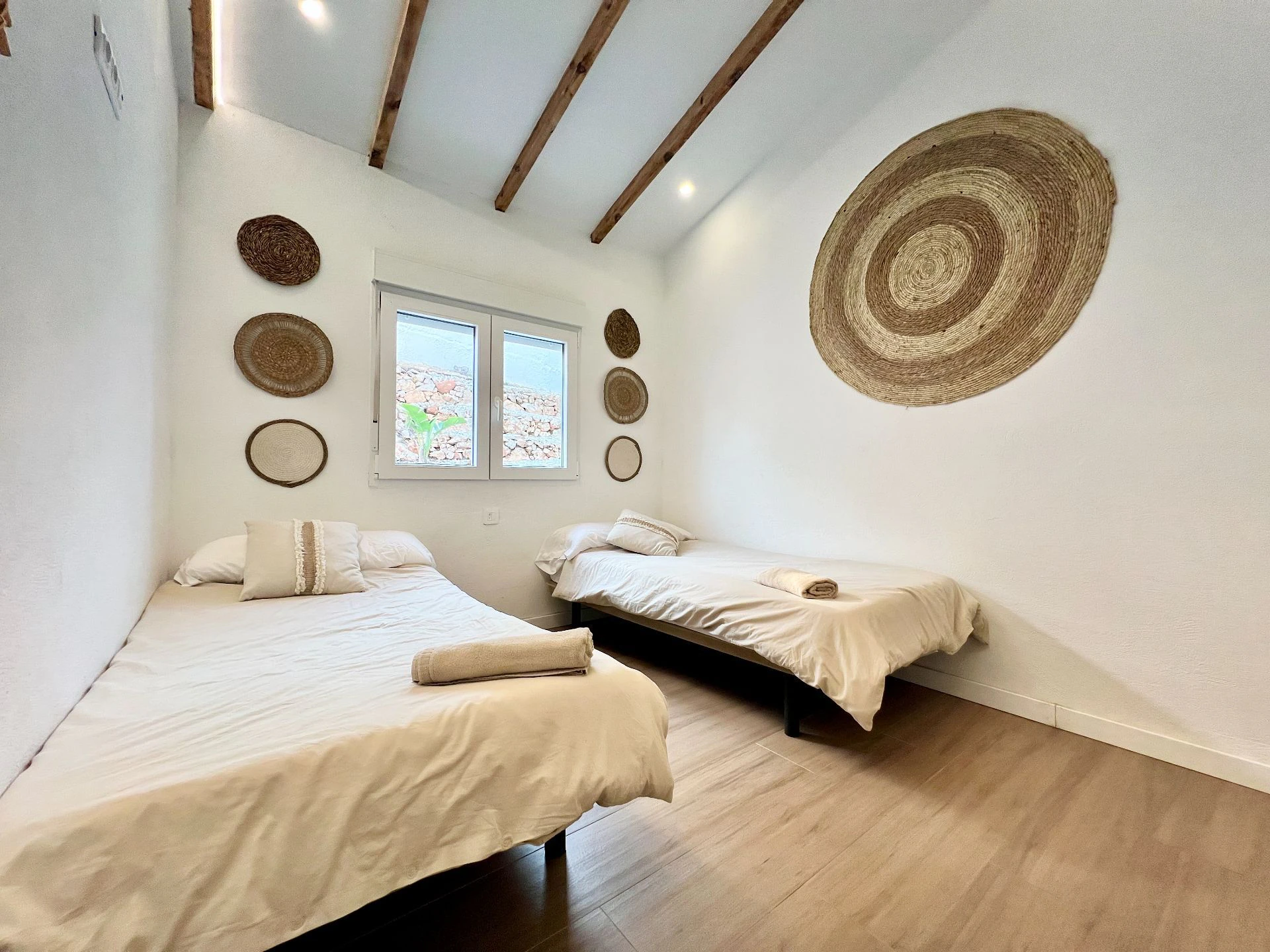 CRGG704237 - Villa de estilo ibicenco con vistas al mar en Denia