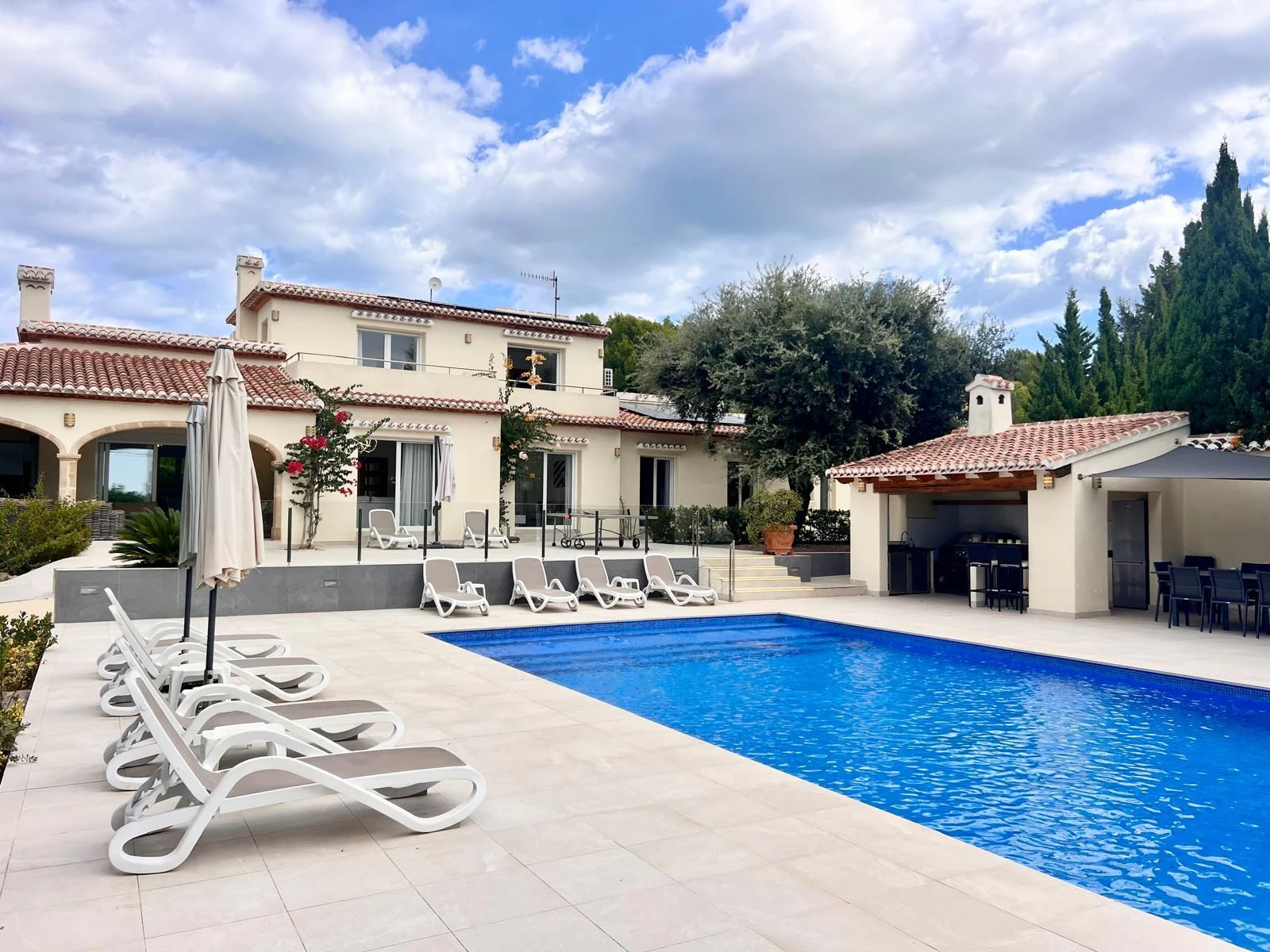 CRGG177388 - Villa De Lujo en venta en Jávea