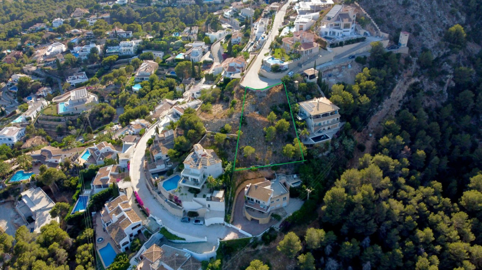 4650 - Parcela con licencia y proyecto, con impresionantes vistas al mar