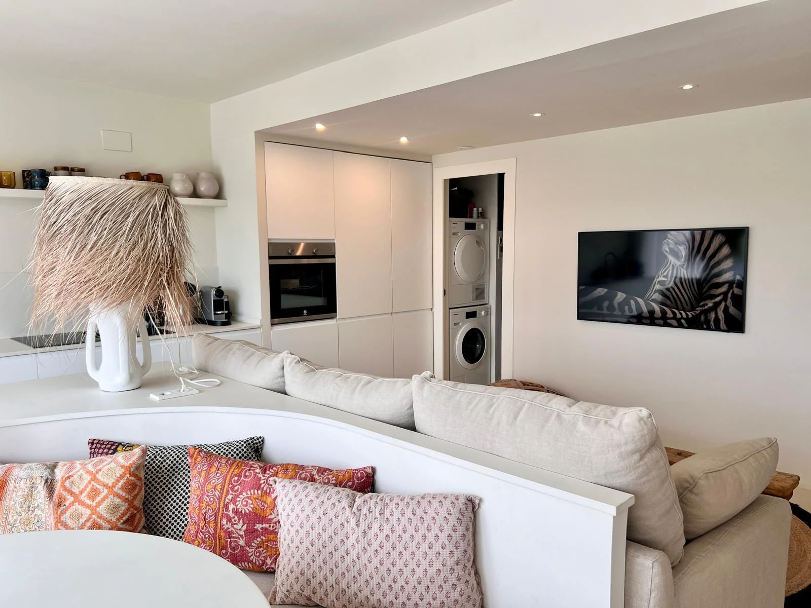 CRGG140353 - Moderno Apartamento de Tres Dormitorios con Gran Terraza y Piscina- A Pasos de la Playa del Arenal