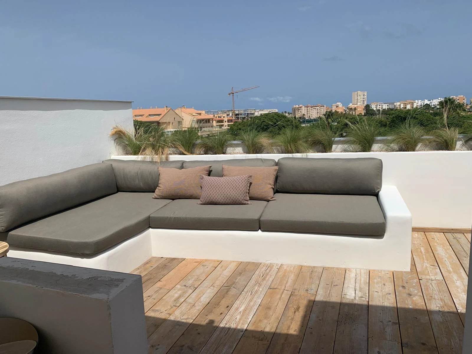 CRGG140353 - Moderno Apartamento de Tres Dormitorios con Gran Terraza y Piscina- A Pasos de la Playa del Arenal