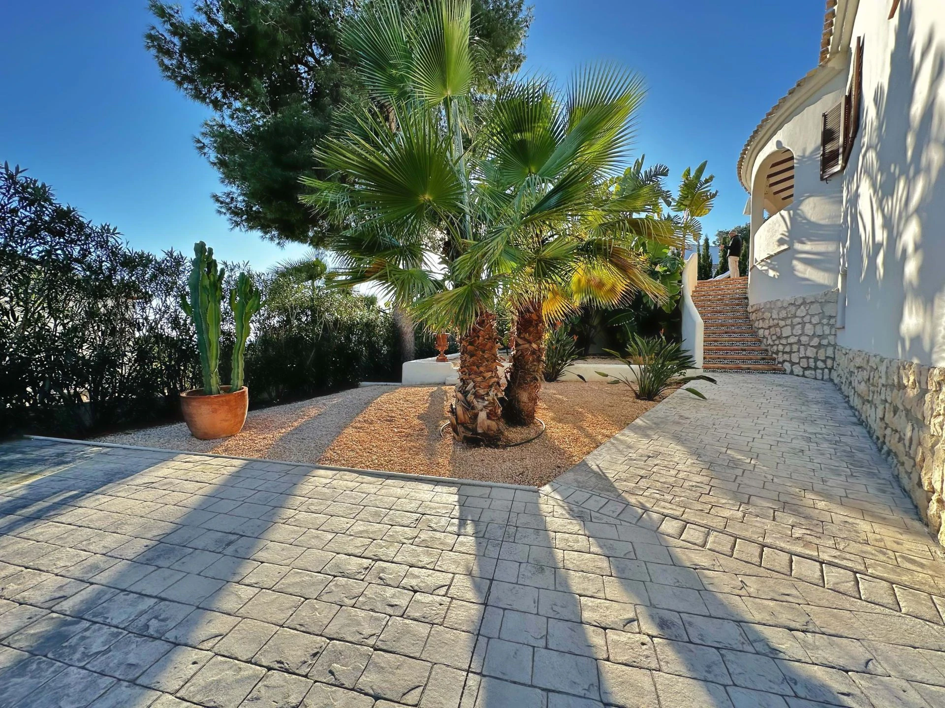 CRGG946032 - Elegante villa con increibles vistas al mar en Javea