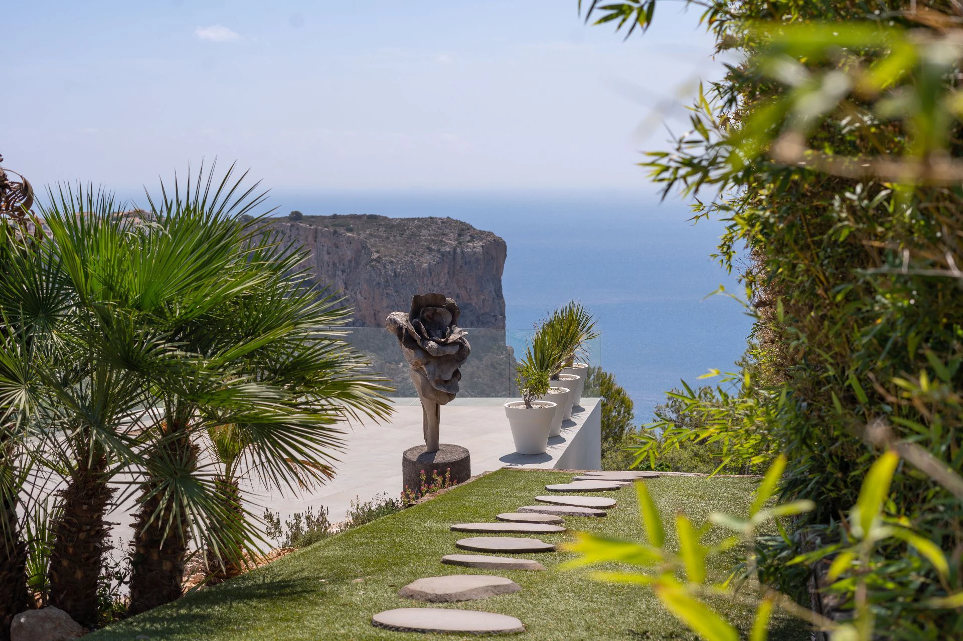 CRGG448828 - Villa con vistas al mar recientemente renovada