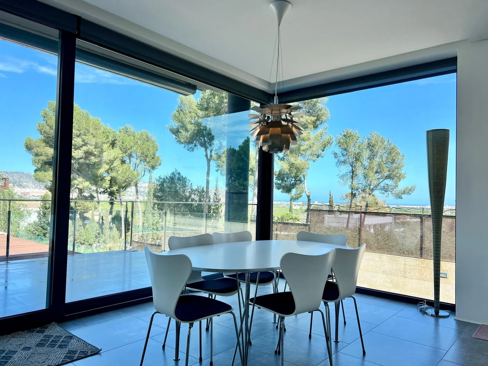 CRGG587472 - Lujosa villa con vistas al mar y la montaña