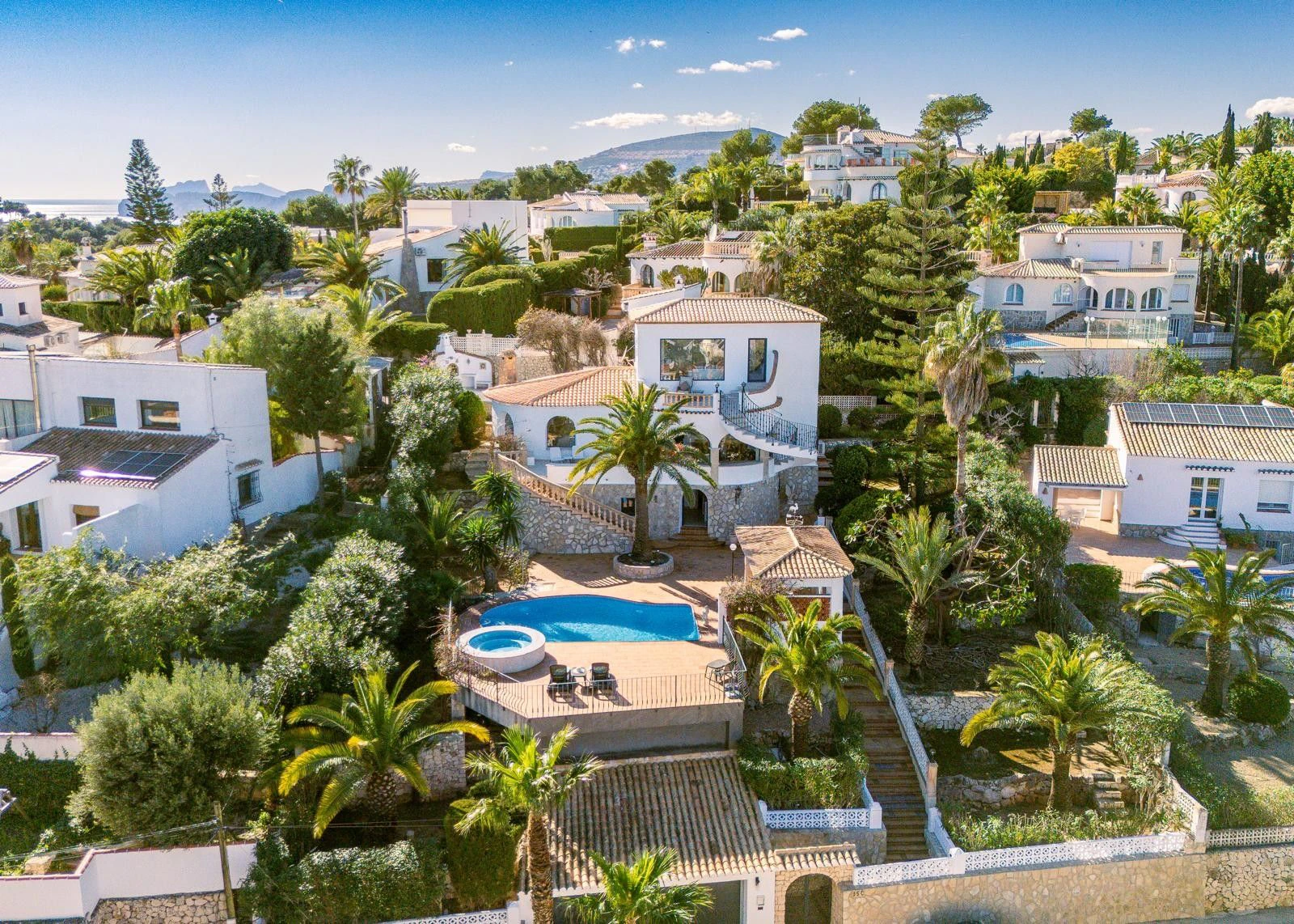 4842 - Luxury villa for sale in Jávea with pool, sea views, and independent apartment – Balcón al Mar, Costa Blanca