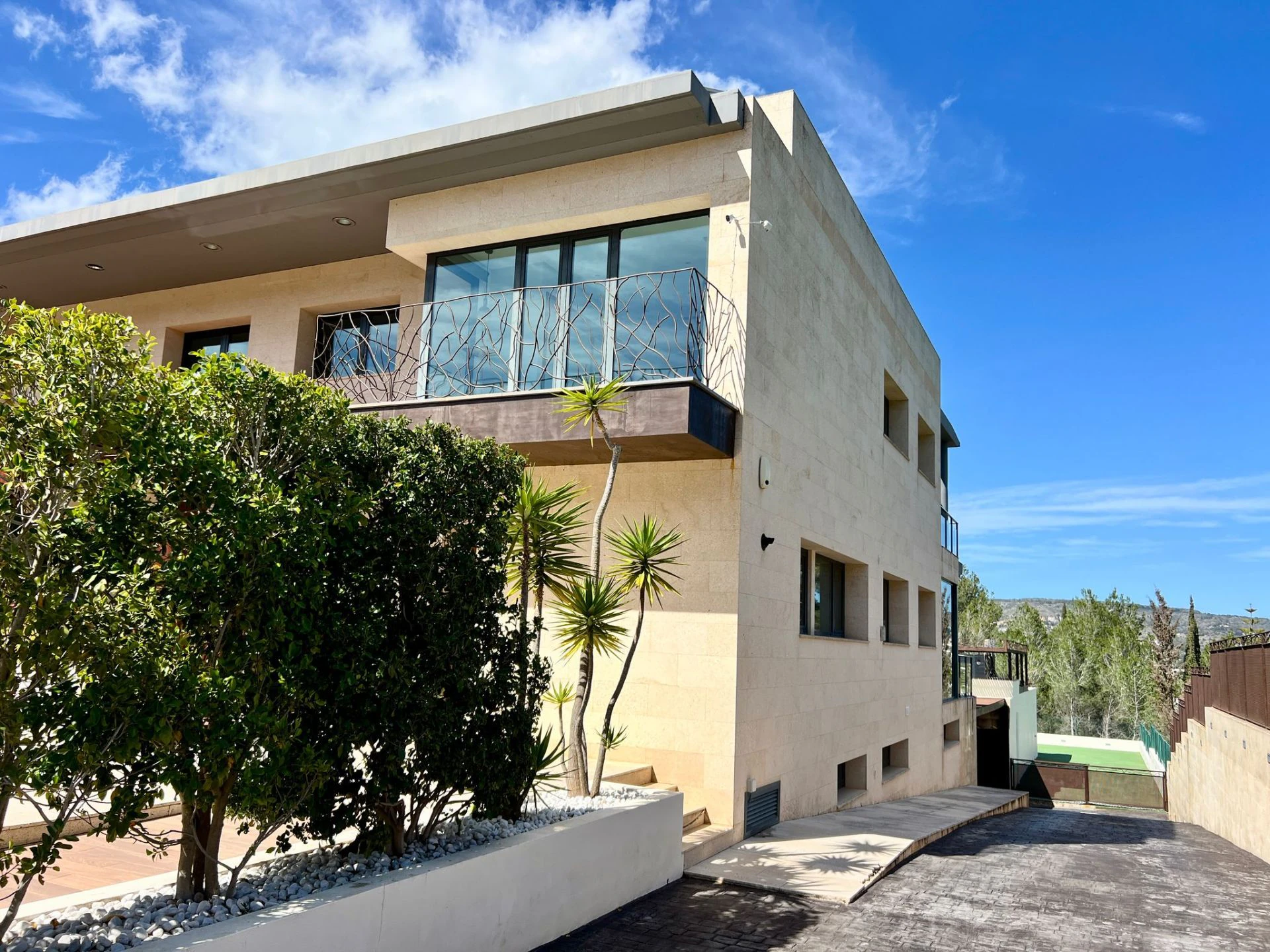 CRGG587472 - Lujosa villa con vistas al mar y la montaña