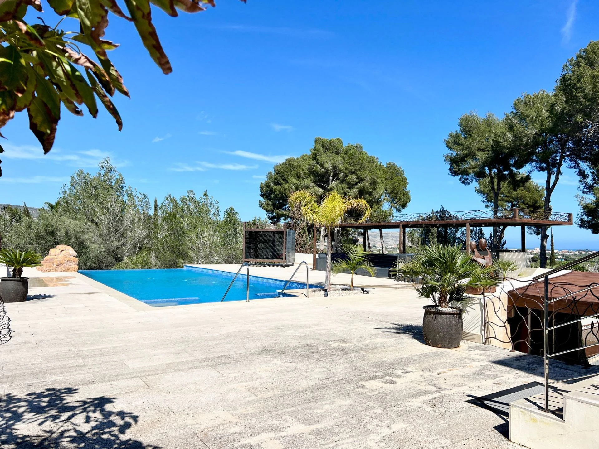 CRGG587472 - Lujosa villa con vistas al mar y la montaña