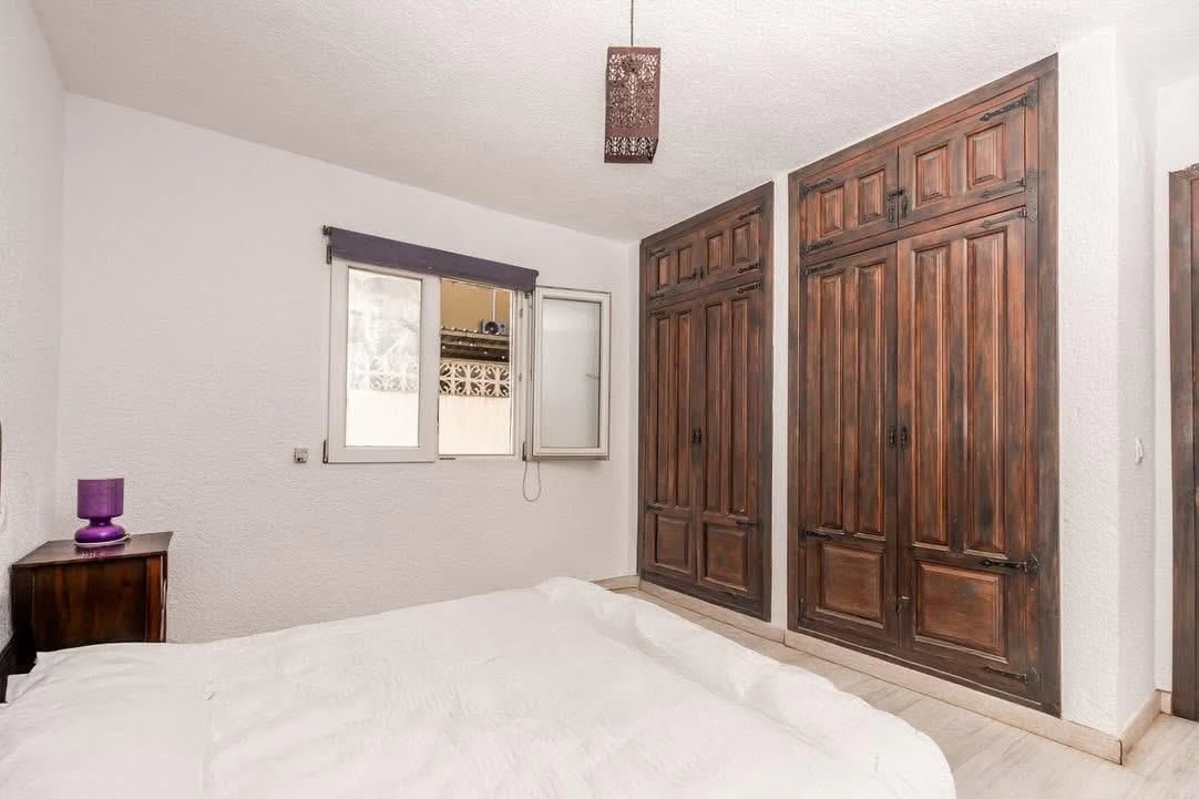 CRGG306172 - Oportunidad excepcional en Jávea: villa de cinco dormitorios con orientación sur y vistas al campo
