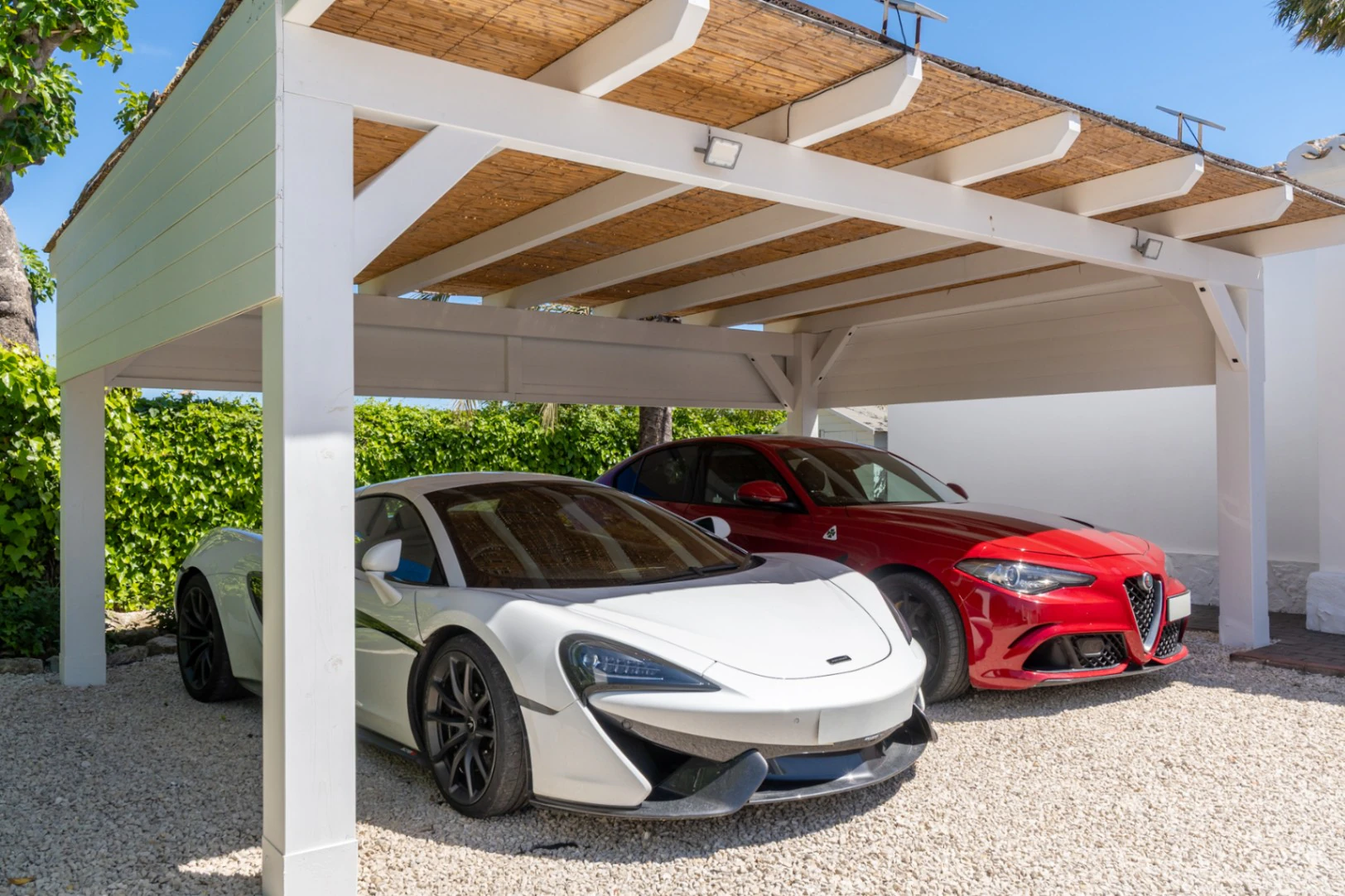 4869 - Villa à vendre à Jávea avec vue sur le Montgó, piscine privée et design exclusif