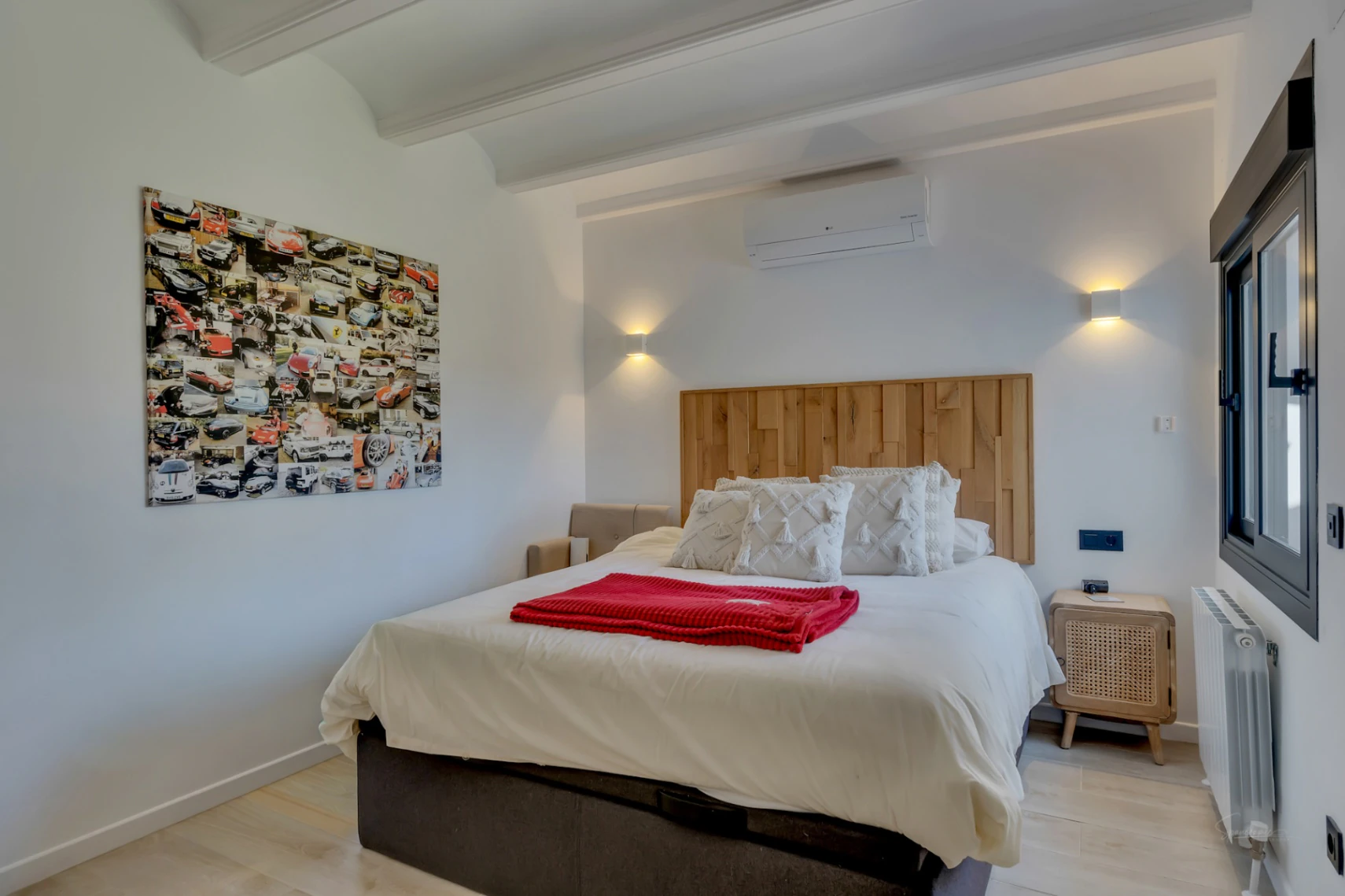 4869 - Villa à vendre à Jávea avec vue sur le Montgó, piscine privée et design exclusif