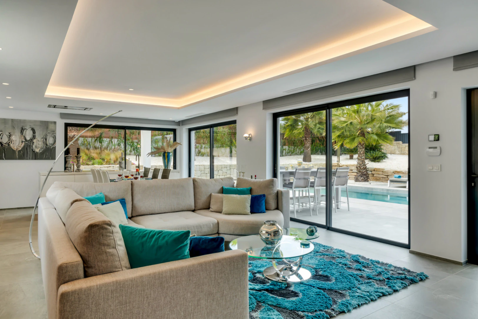 4845 - Spectacular villa (2023) with lots of privacy and high end features !