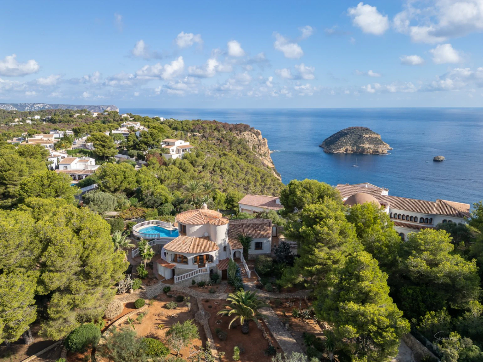4653 - Villa with fantastic views of the sea and the island of Portichol in Jávea