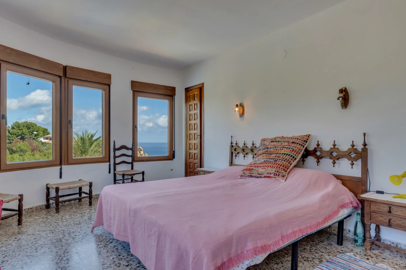 4653 - Villa with fantastic views of the sea and the island of Portichol in Jávea