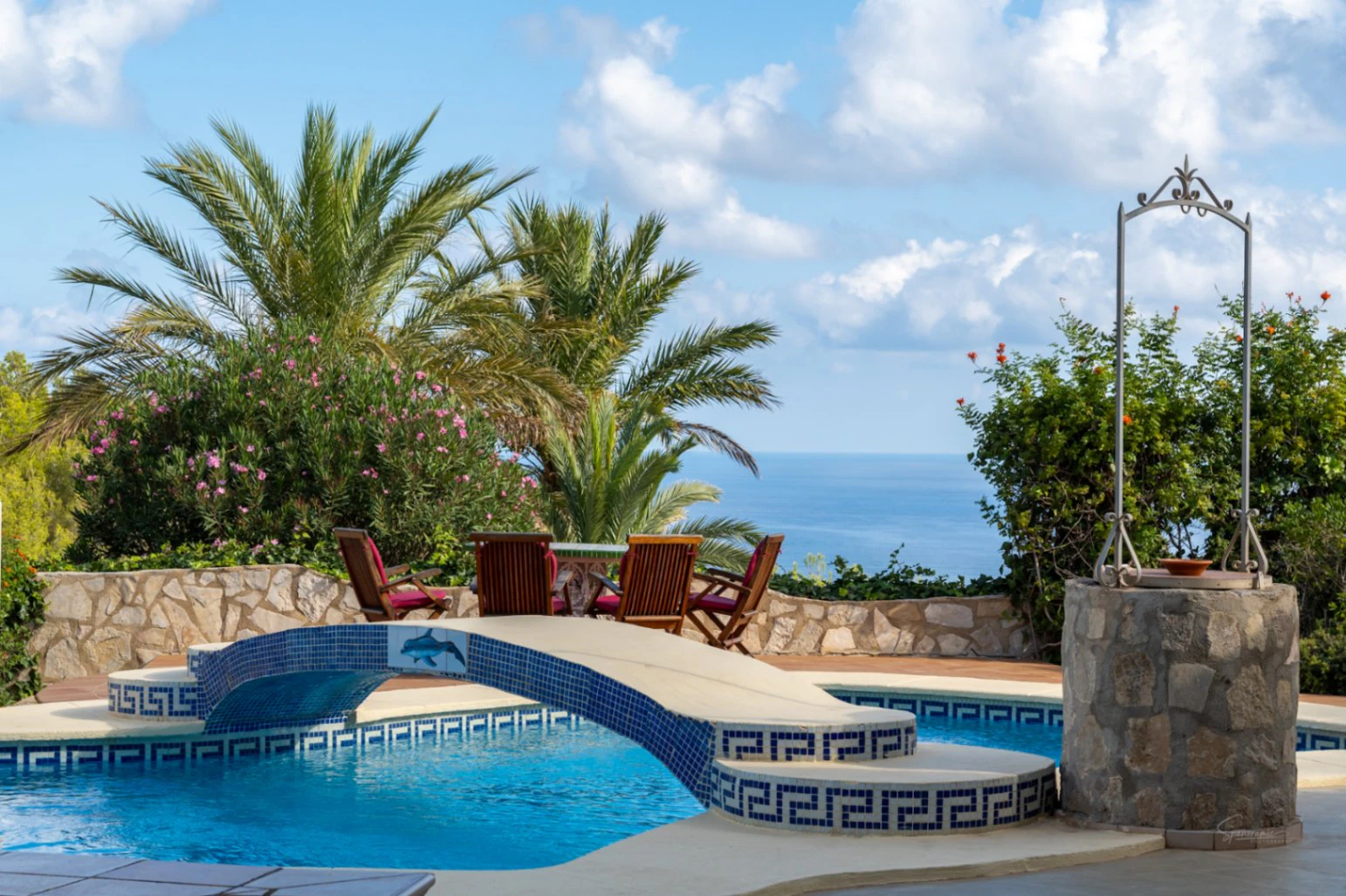 4653 - Villa with fantastic views of the sea and the island of Portichol in Jávea