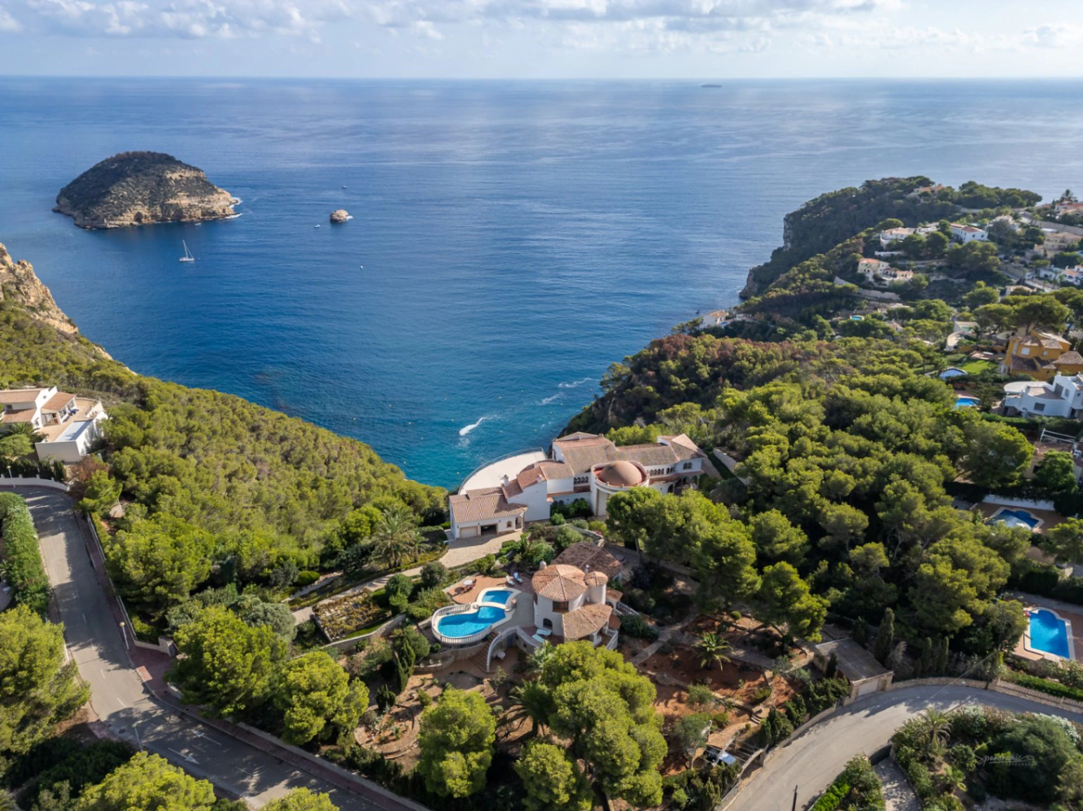 4653 - Villa with fantastic views of the sea and the island of Portichol in Jávea