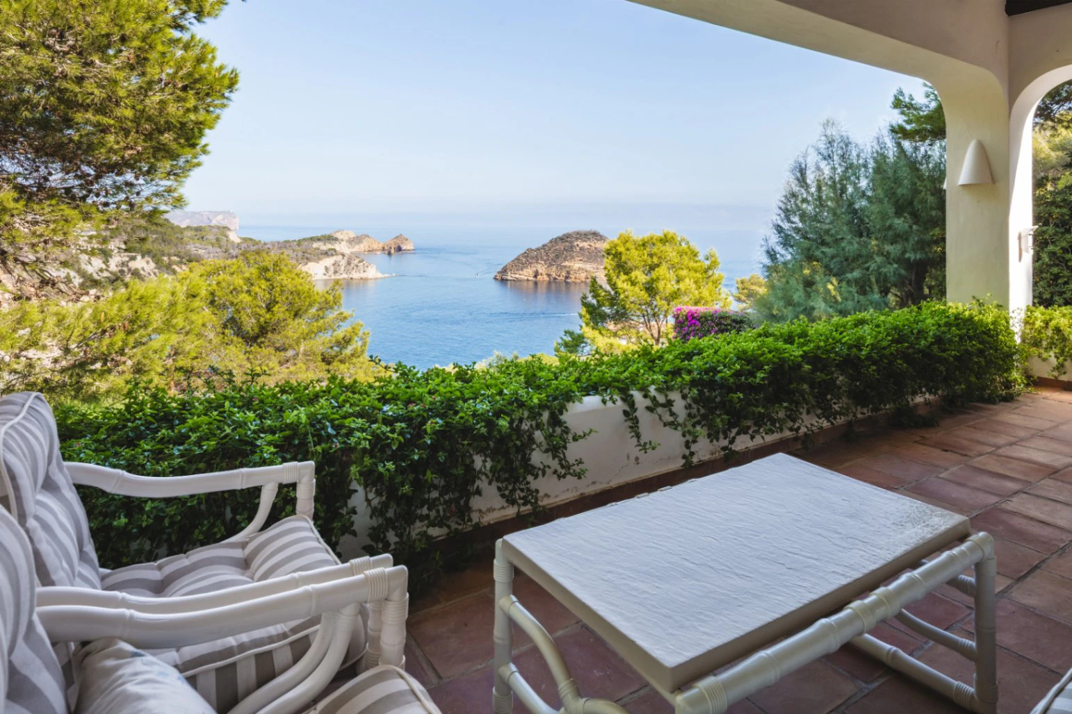 CR1041 - Villa en Balcón al Mar, Jávea, con piscina infinity y vistas impresionantes al mar