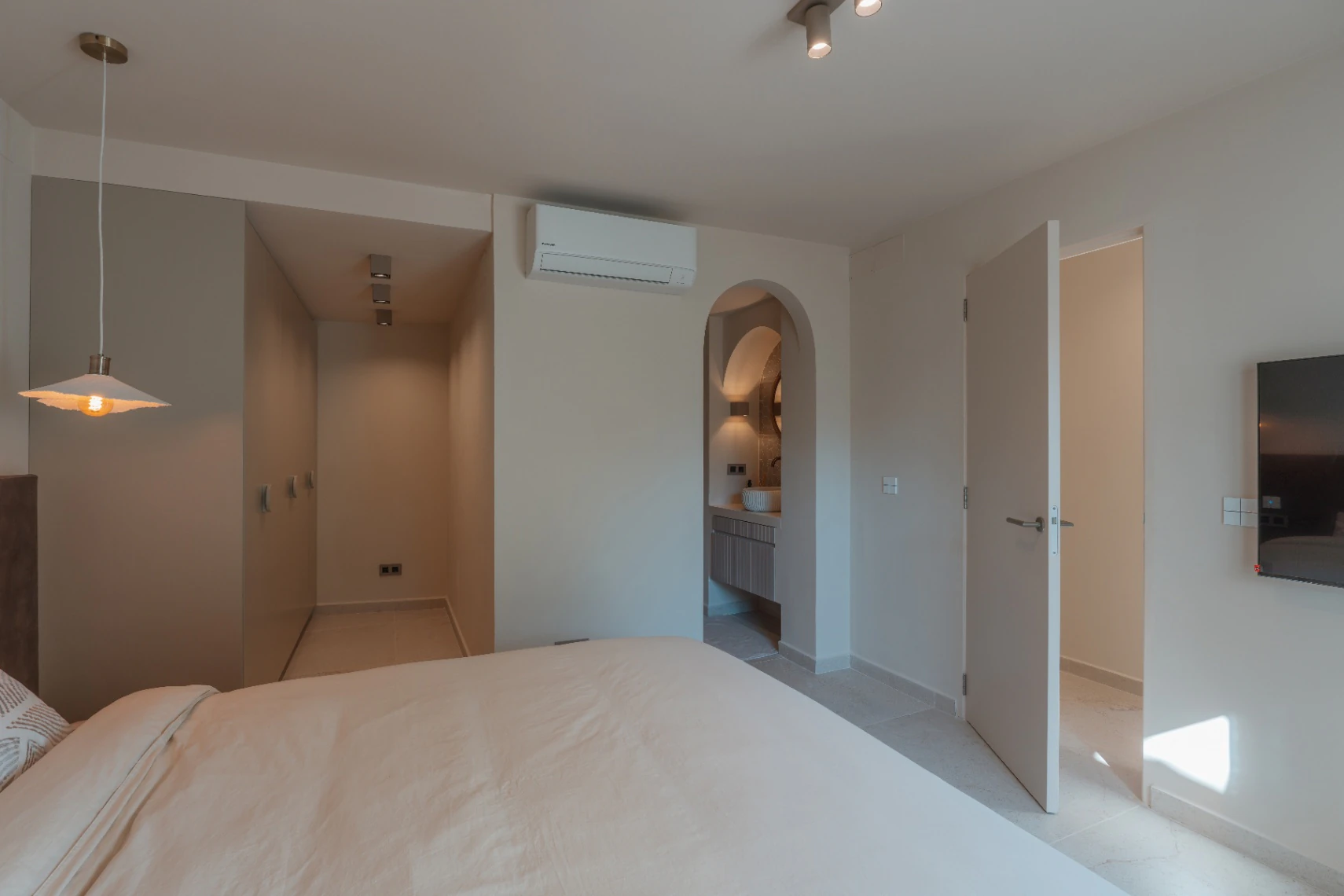 4718 - Exclusive fully refurbished villa in Balcón al Mar, Jávea