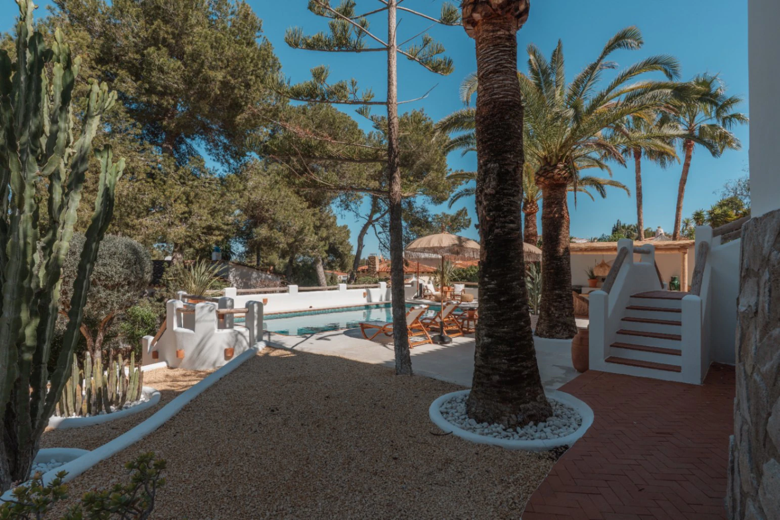 4718 - Exclusive fully refurbished villa in Balcón al Mar, Jávea
