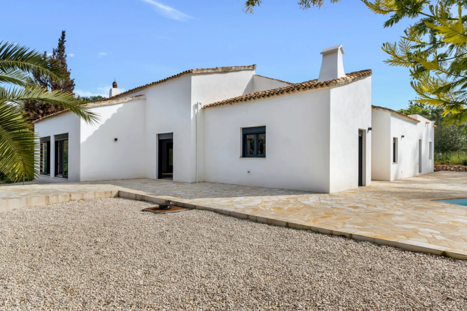 4714 - Belle finca de style andalou construite sur un grand terrain