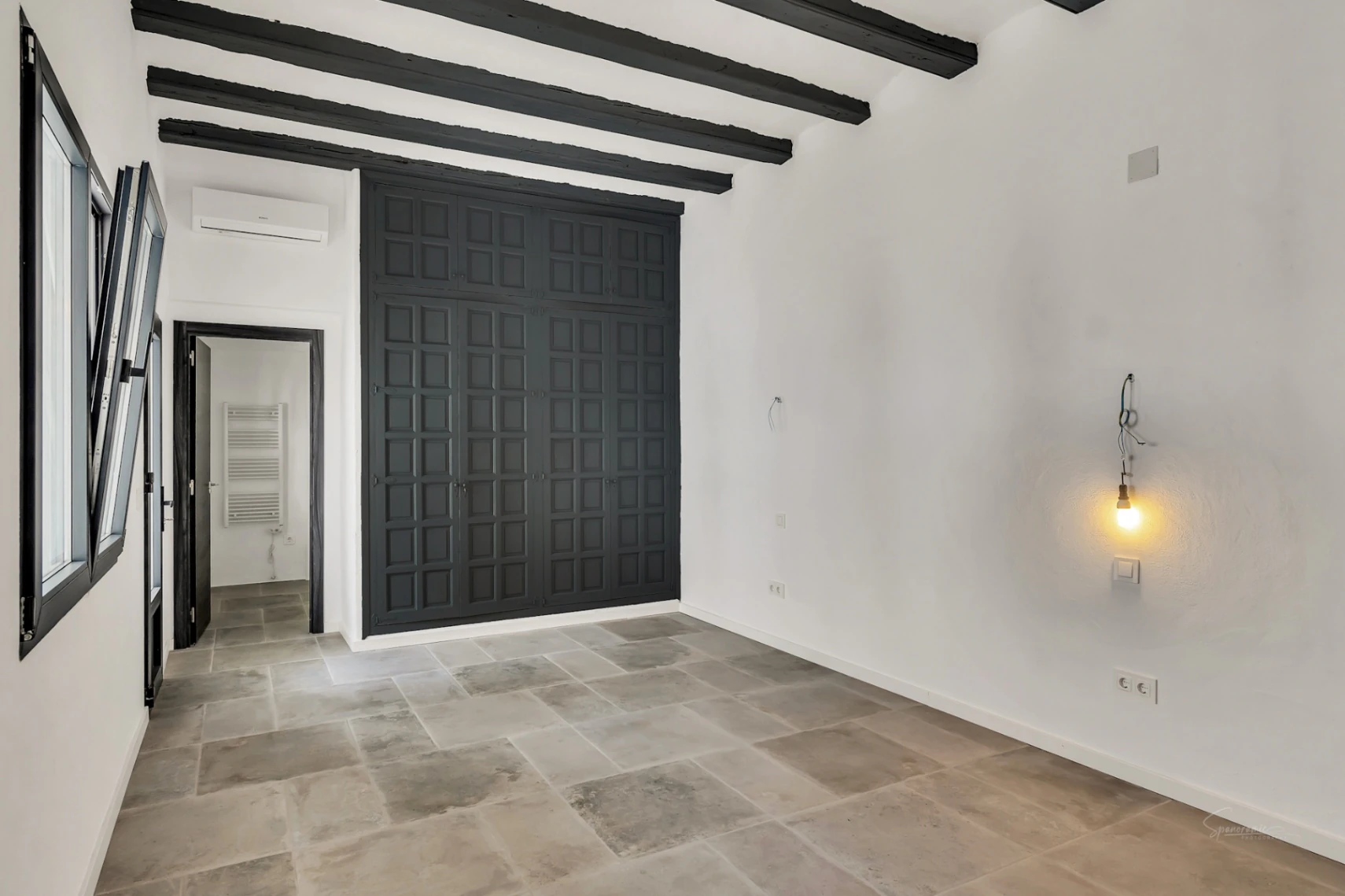4714 - Belle finca de style andalou construite sur un grand terrain