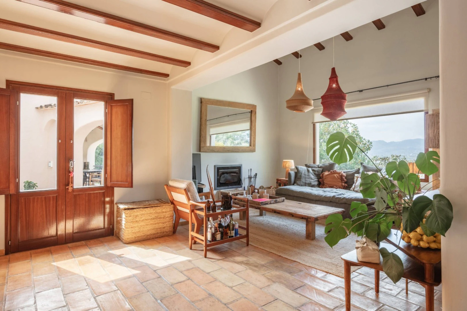 CRCH1016 - Villa in the area of Montgo Jávea, with 2 independent apartments