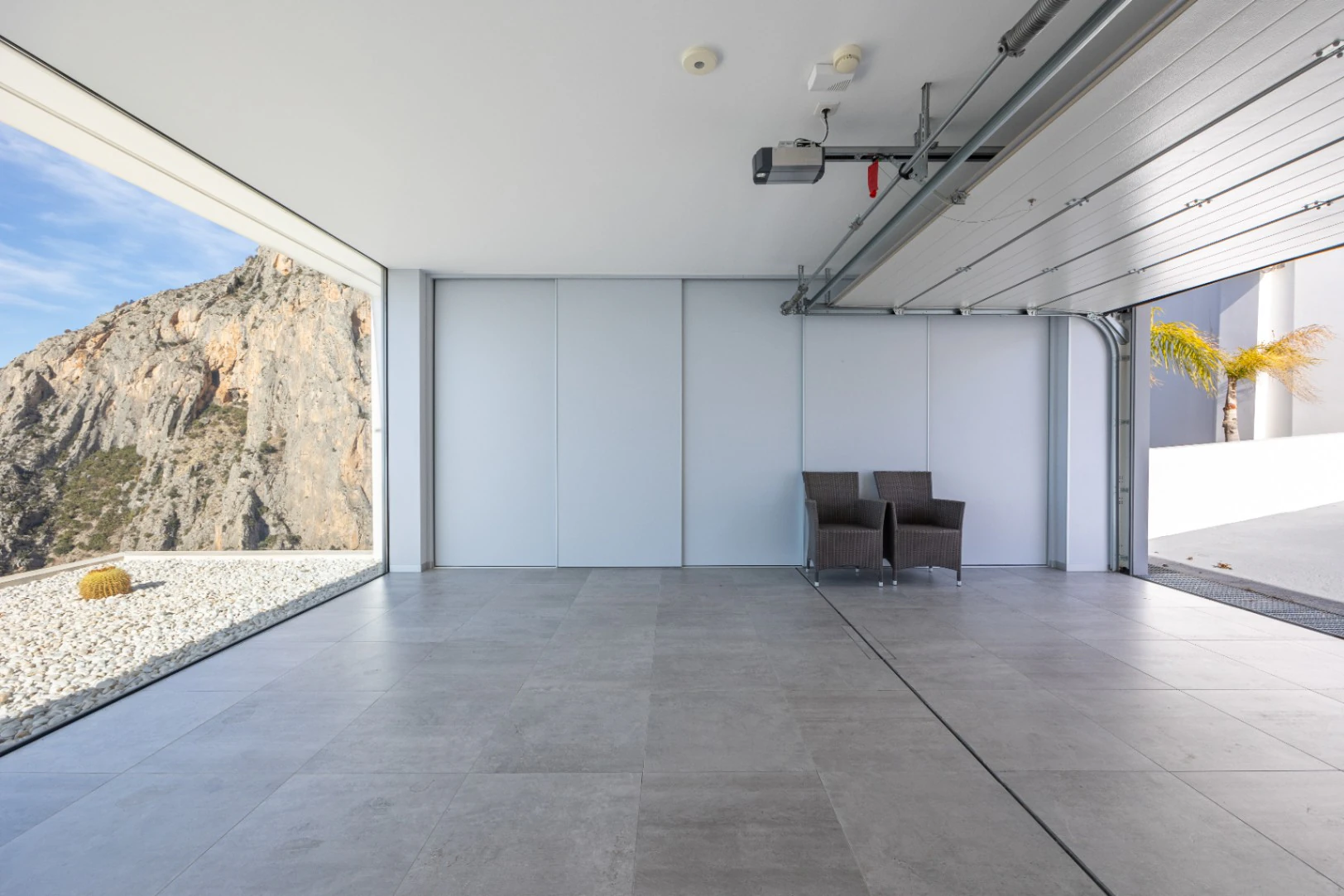 CRCB84648 - Villa moderna con vistas al mar en venta en Altea
