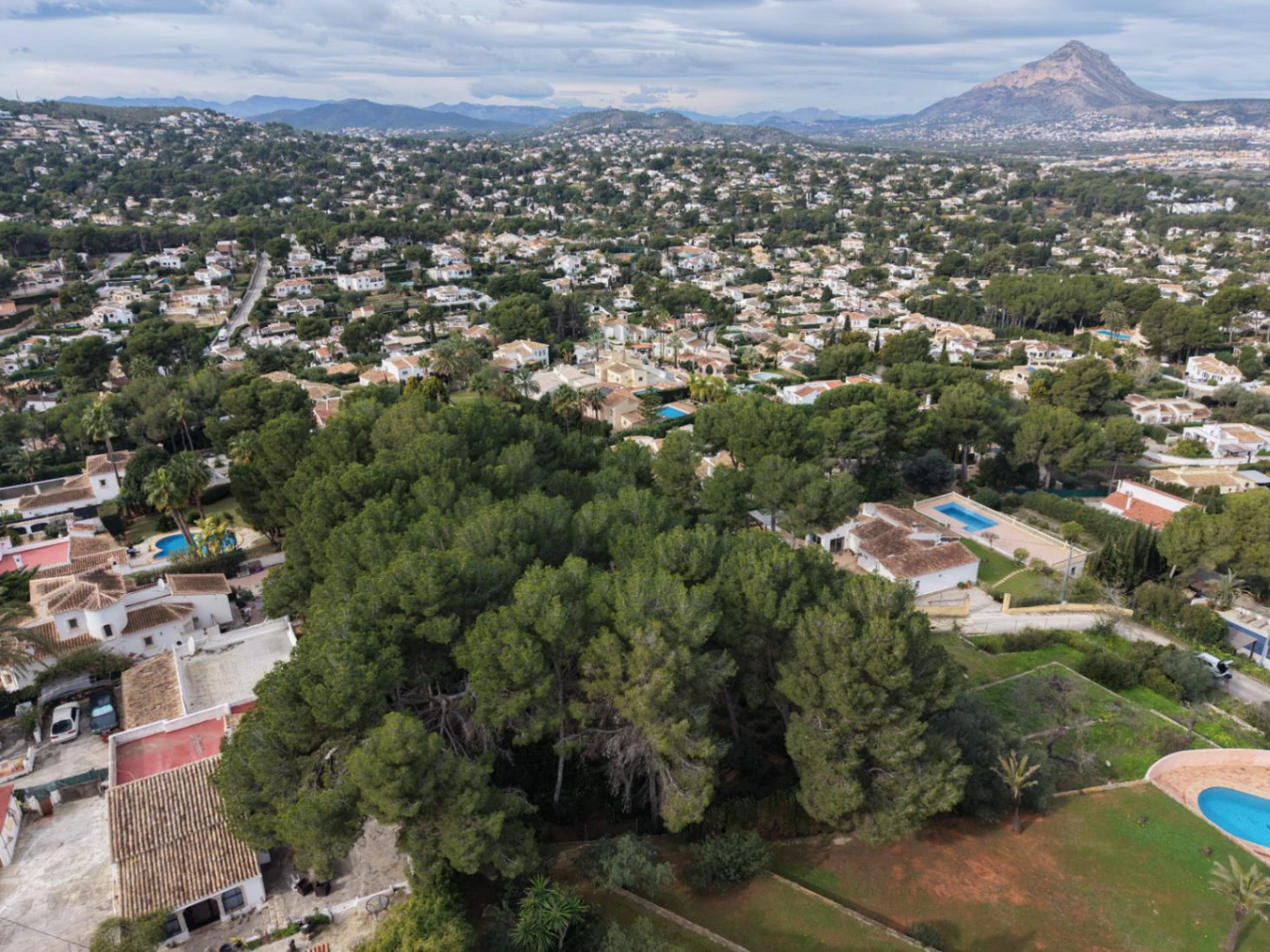 CRAL297211 - Parcela edificable con vistas al mar en venta en Javea